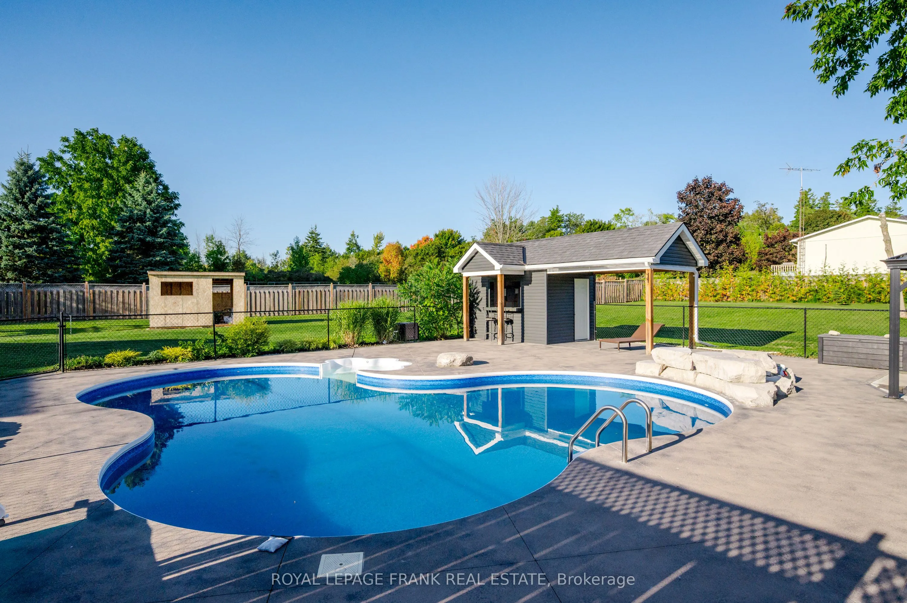 1229 Asphodel 7th Line