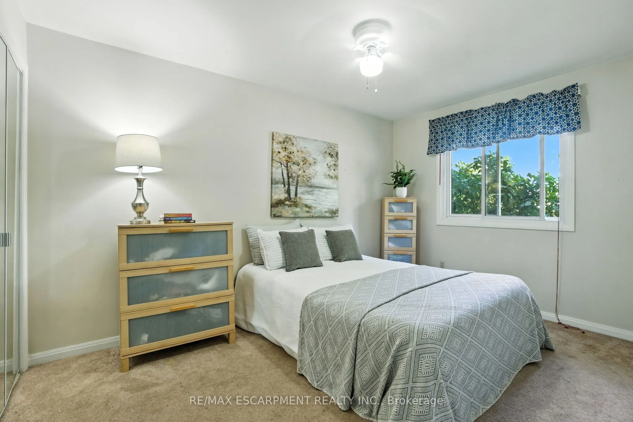 961 Garden Lane