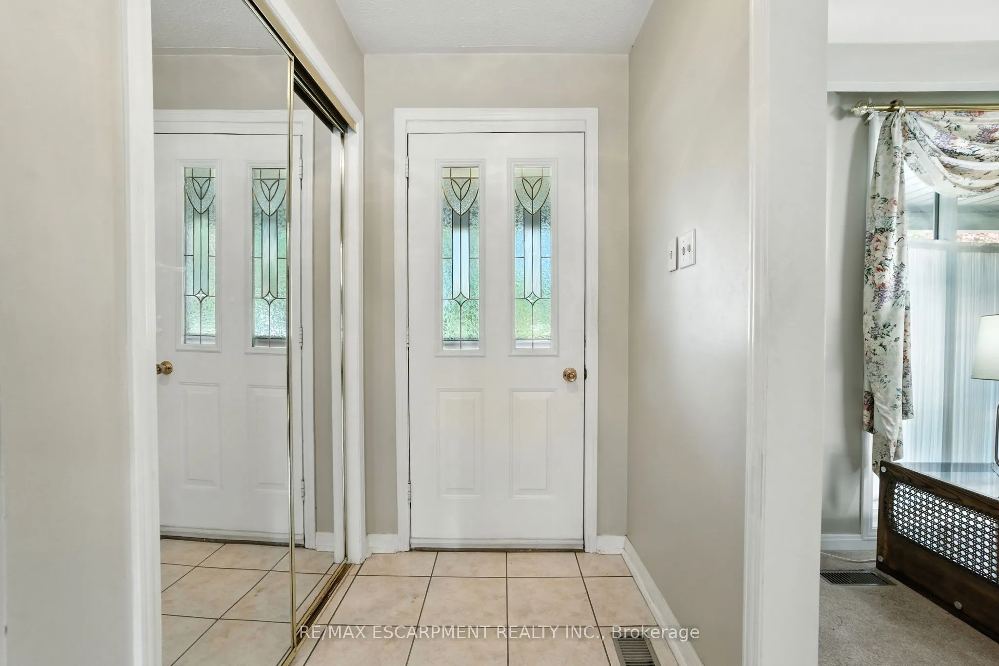 961 Garden Lane