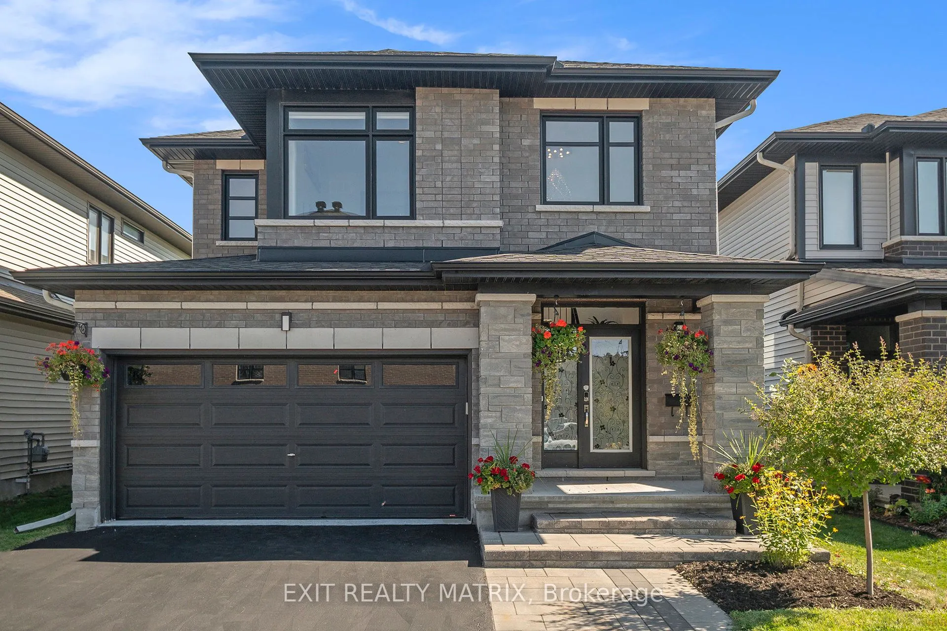 132 LYNN VALLEY Terrace