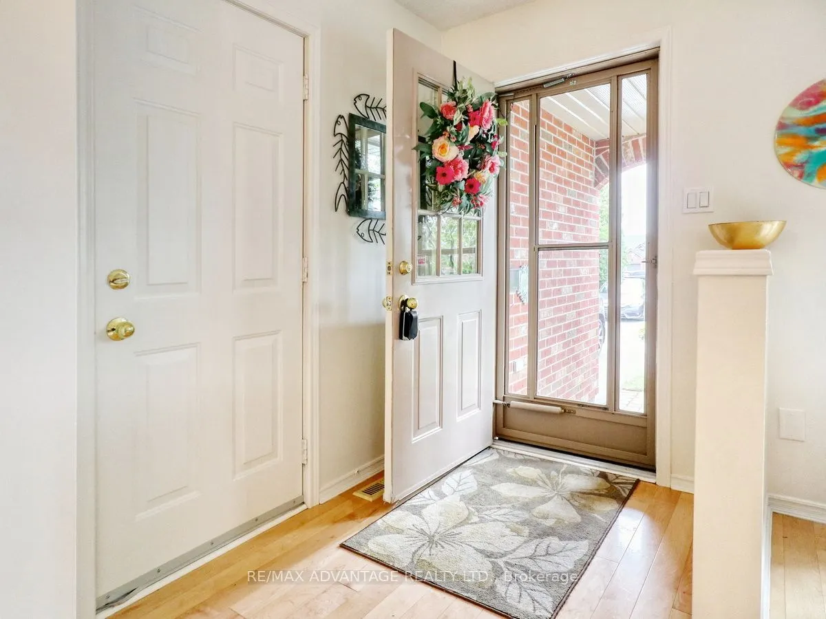 59 PENNYBROOK Crescent, #21