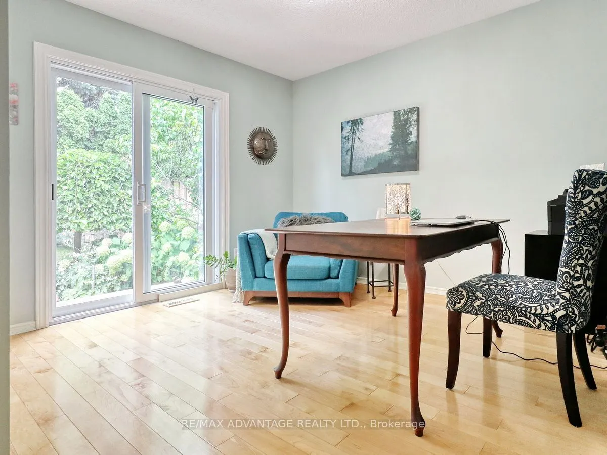 59 PENNYBROOK Crescent, #21