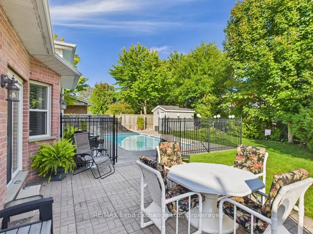 415 Macdougall Drive