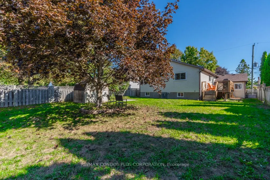 577 Mackechnie Crescent