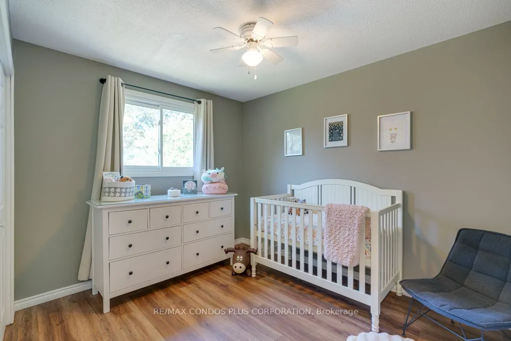 577 Mackechnie Crescent