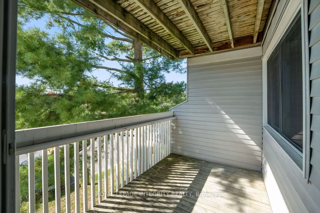 212 Viewmount Drive, #206