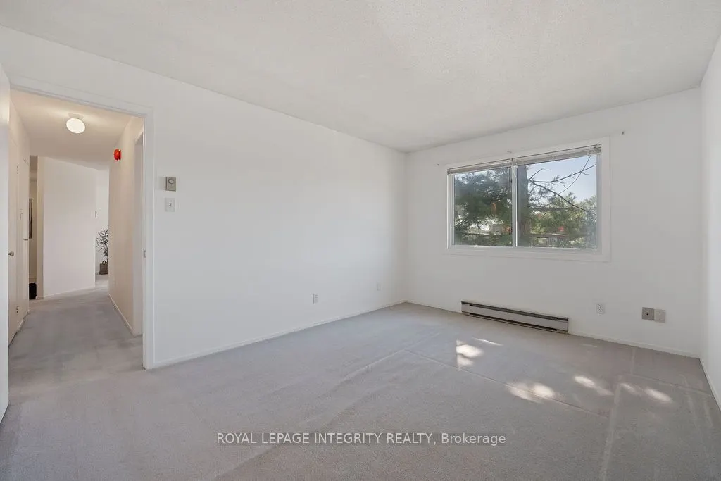 212 Viewmount Drive, #206