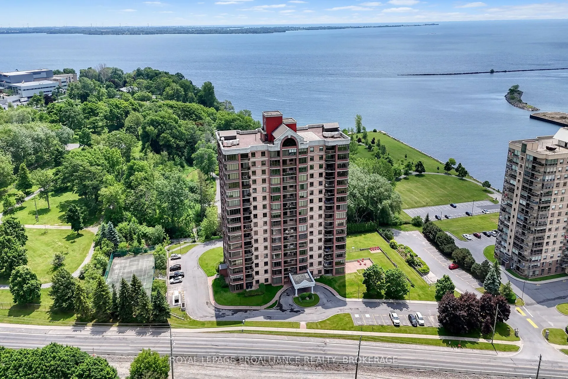 1000 King Street W, #1201