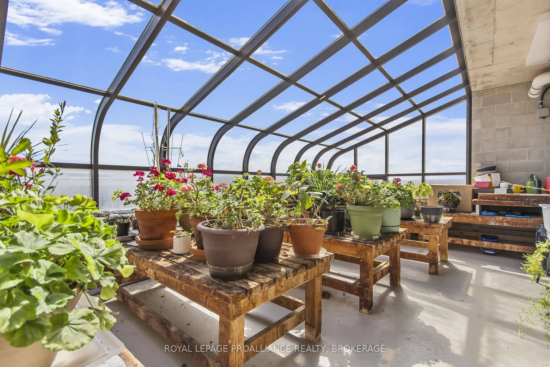 1000 King Street W, #1201
