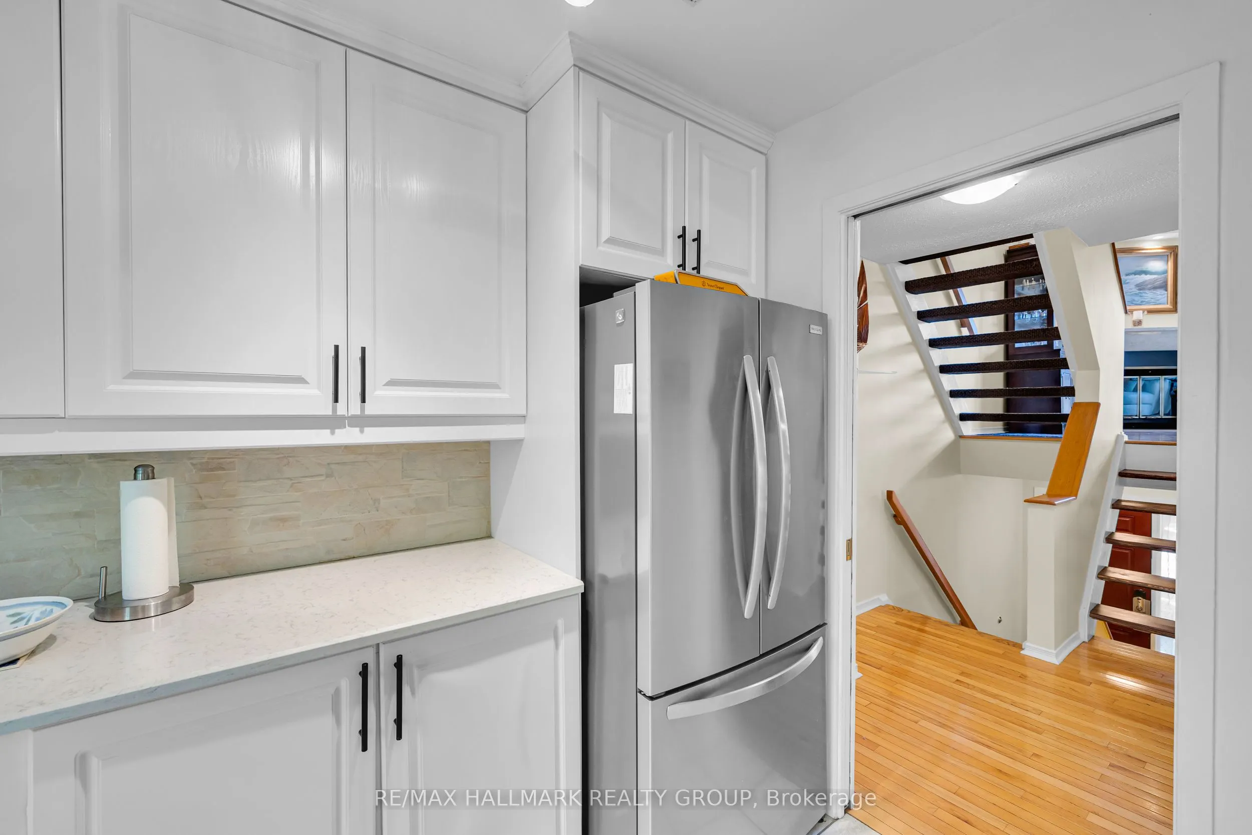 60 Greenfield Avenue, #1