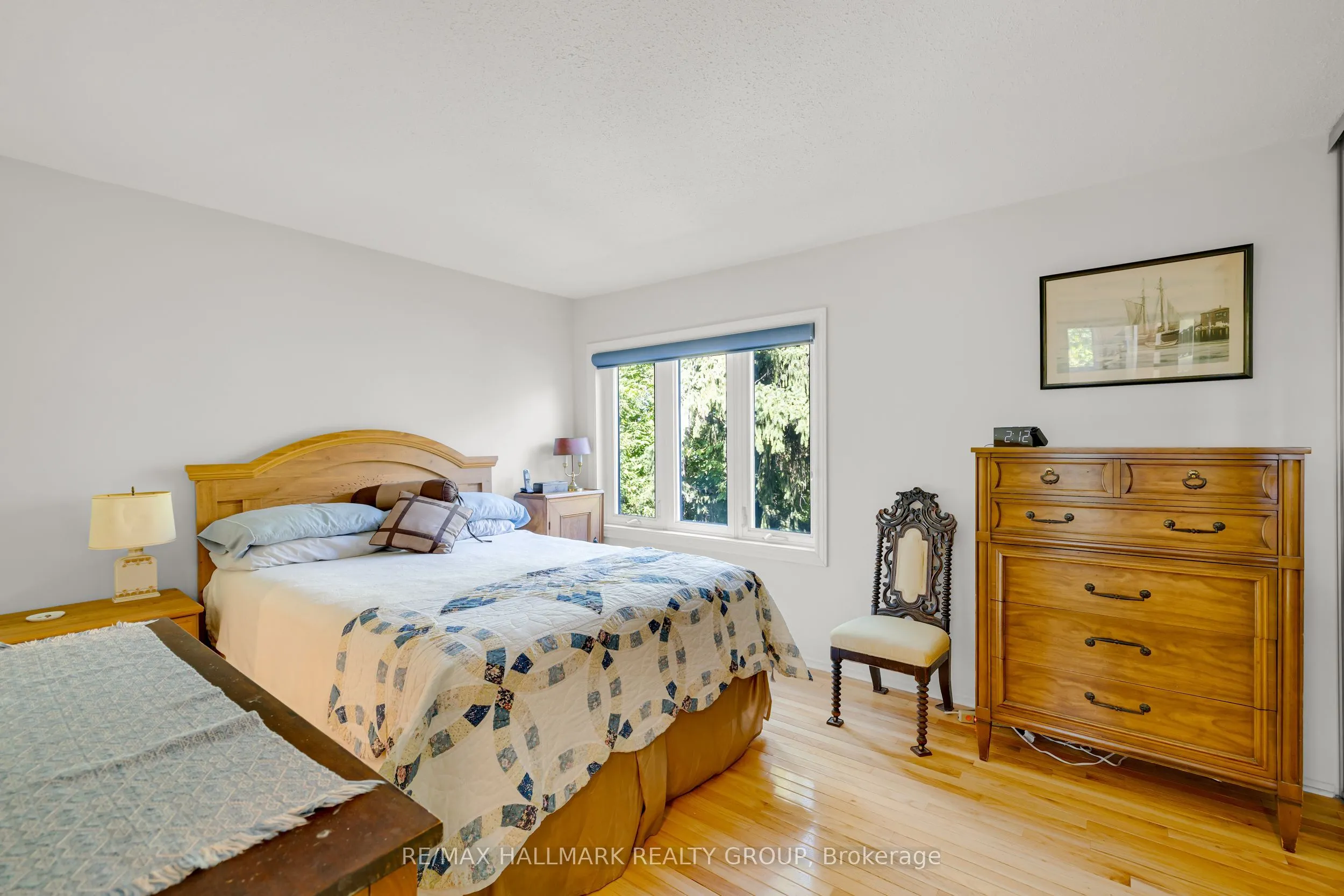 60 Greenfield Avenue, #1