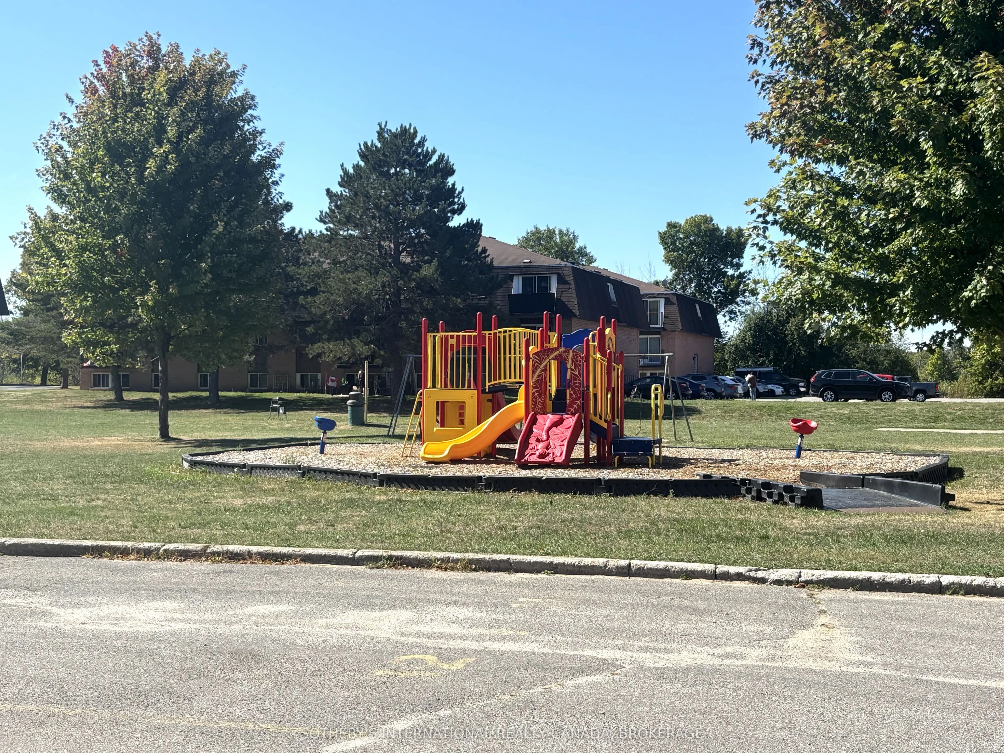 810 Kyle Court, #102