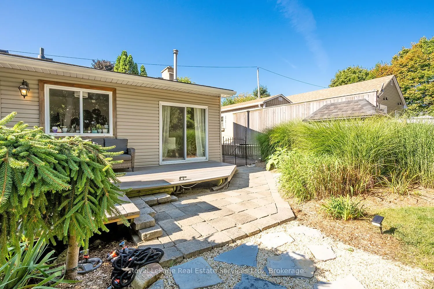 23 Lorne Avenue