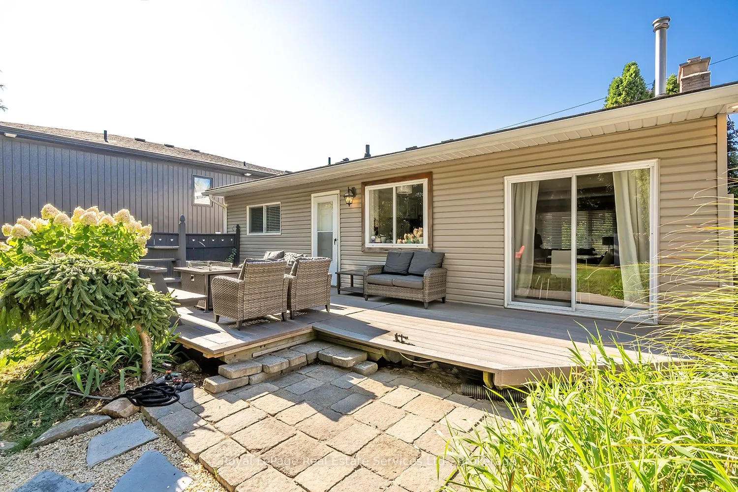 23 Lorne Avenue
