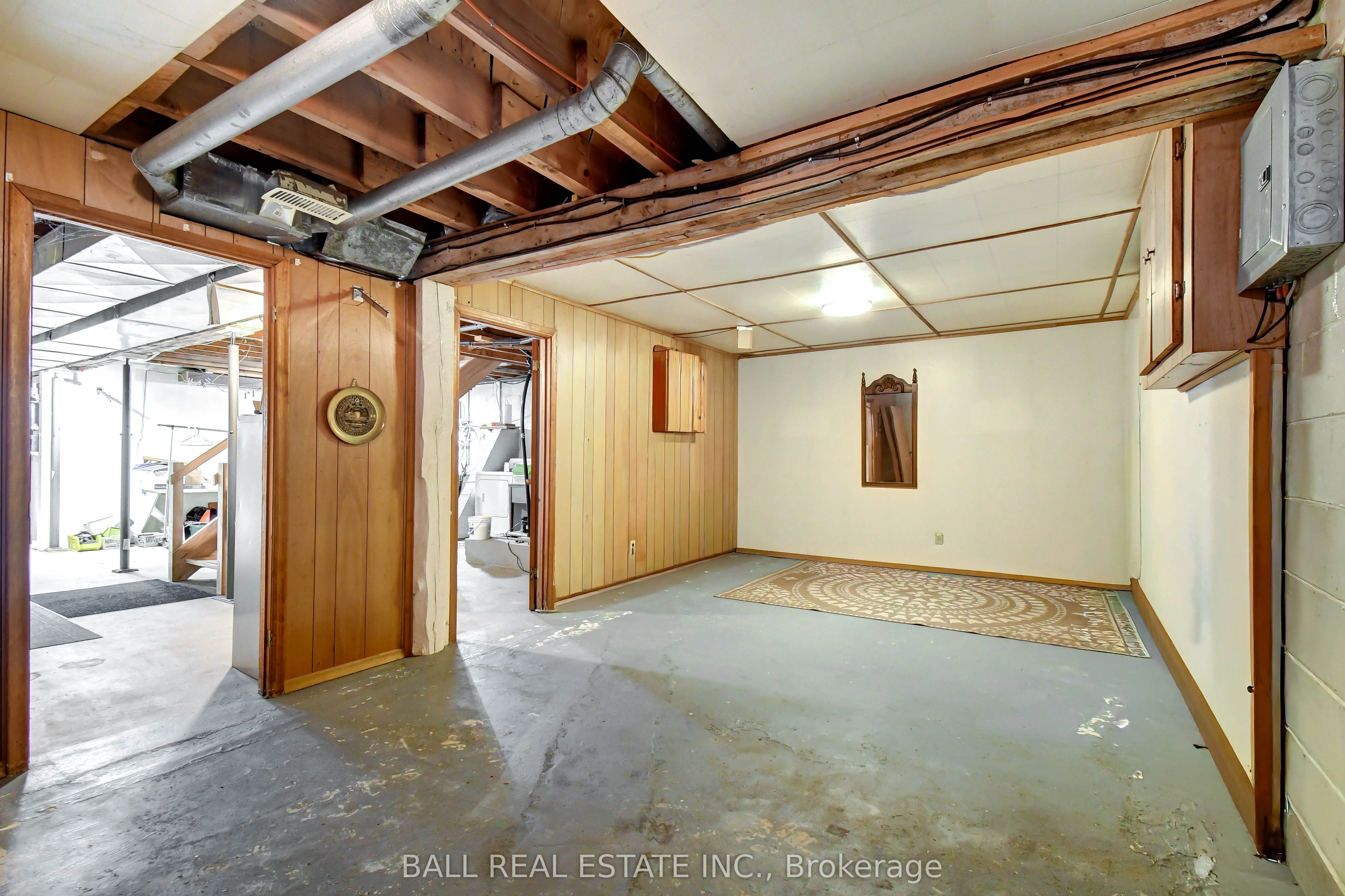27437 Highway 62