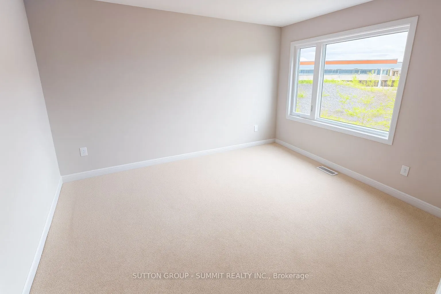 123 RYAN REYNOLDS Way, #123