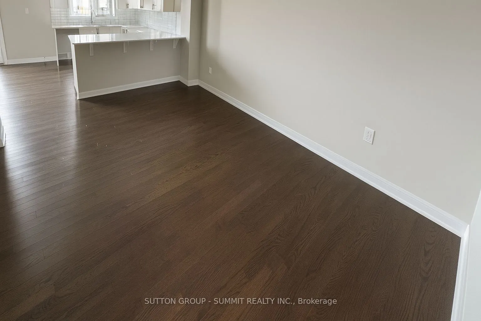 123 RYAN REYNOLDS Way, #123