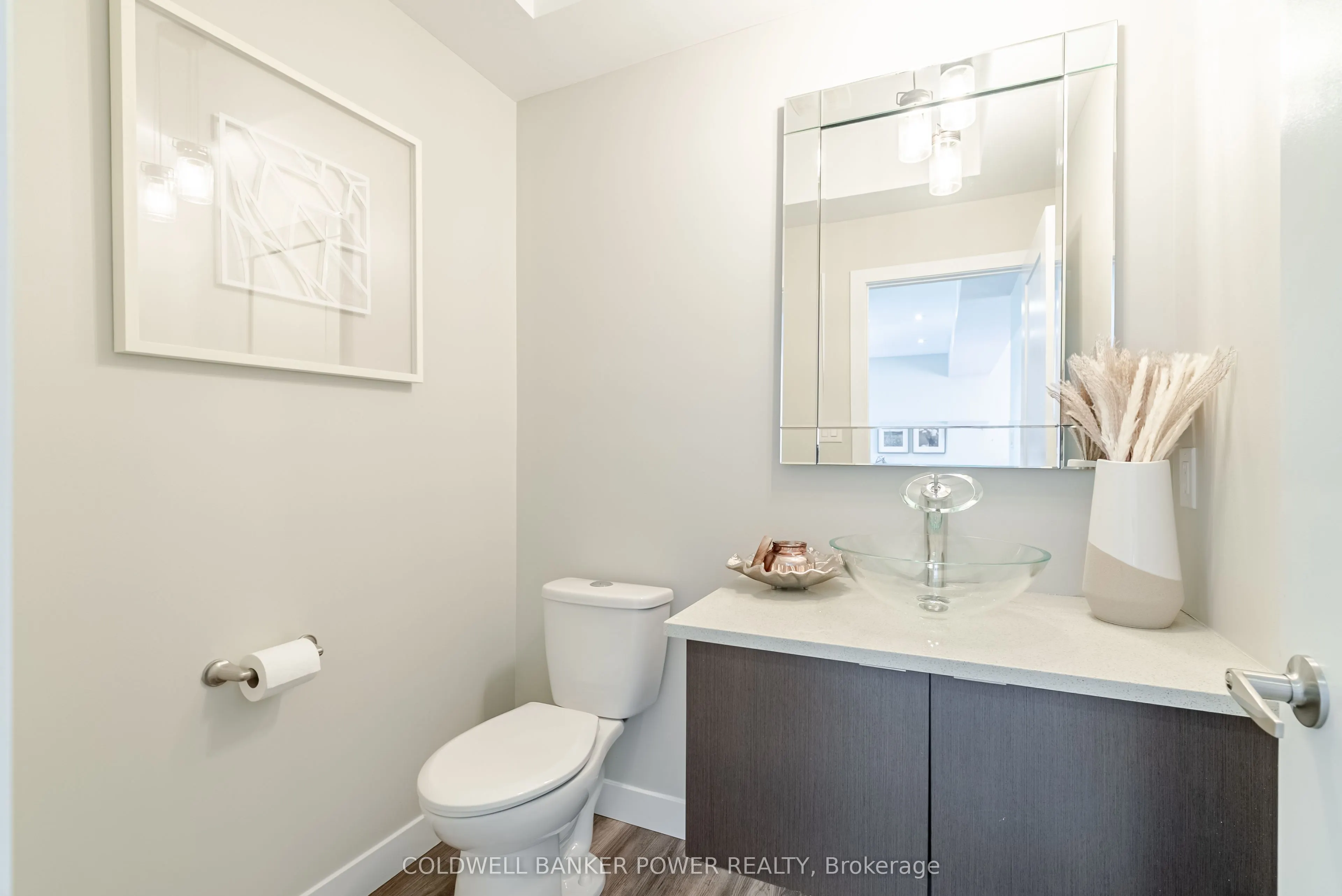 2224 Yellowbirch Place