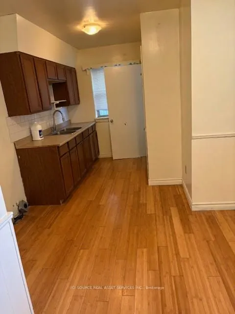 10 Glenellen Drive