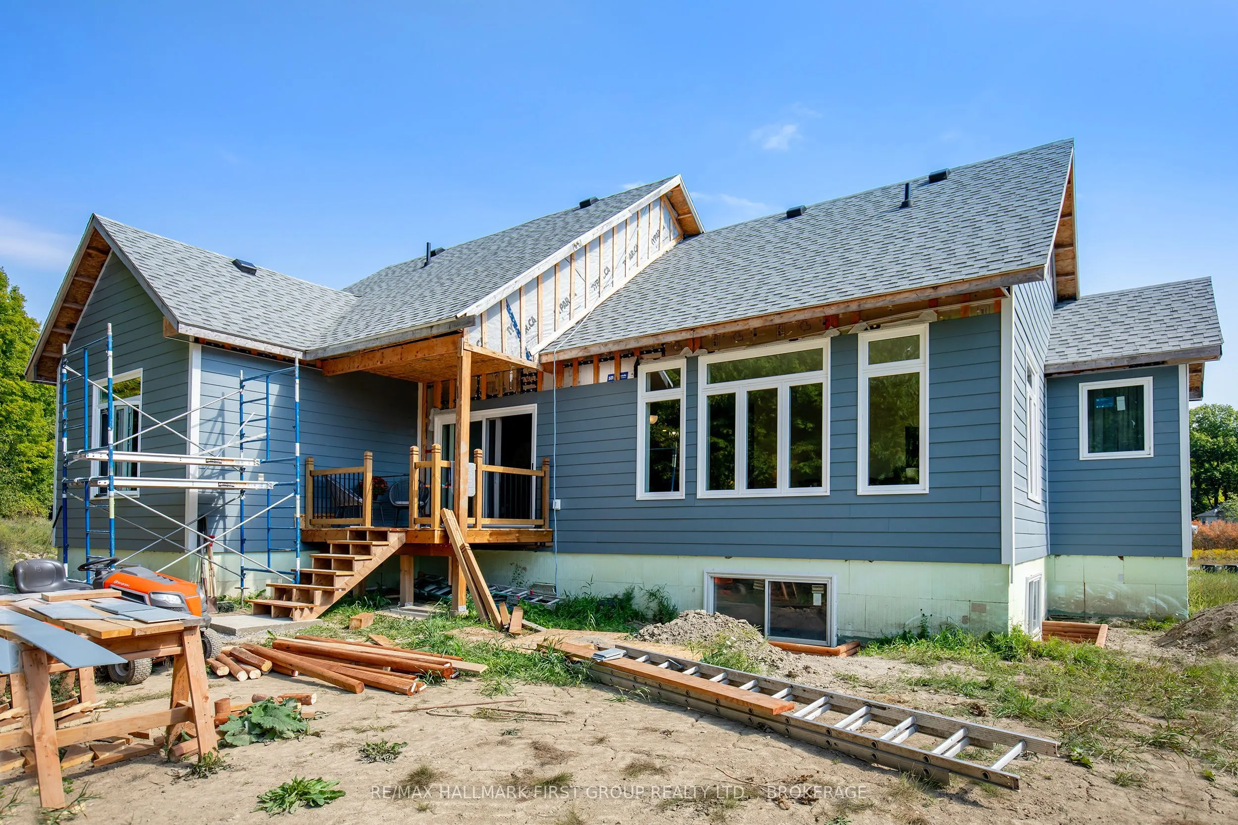 1054 Cranberry Cove Lane