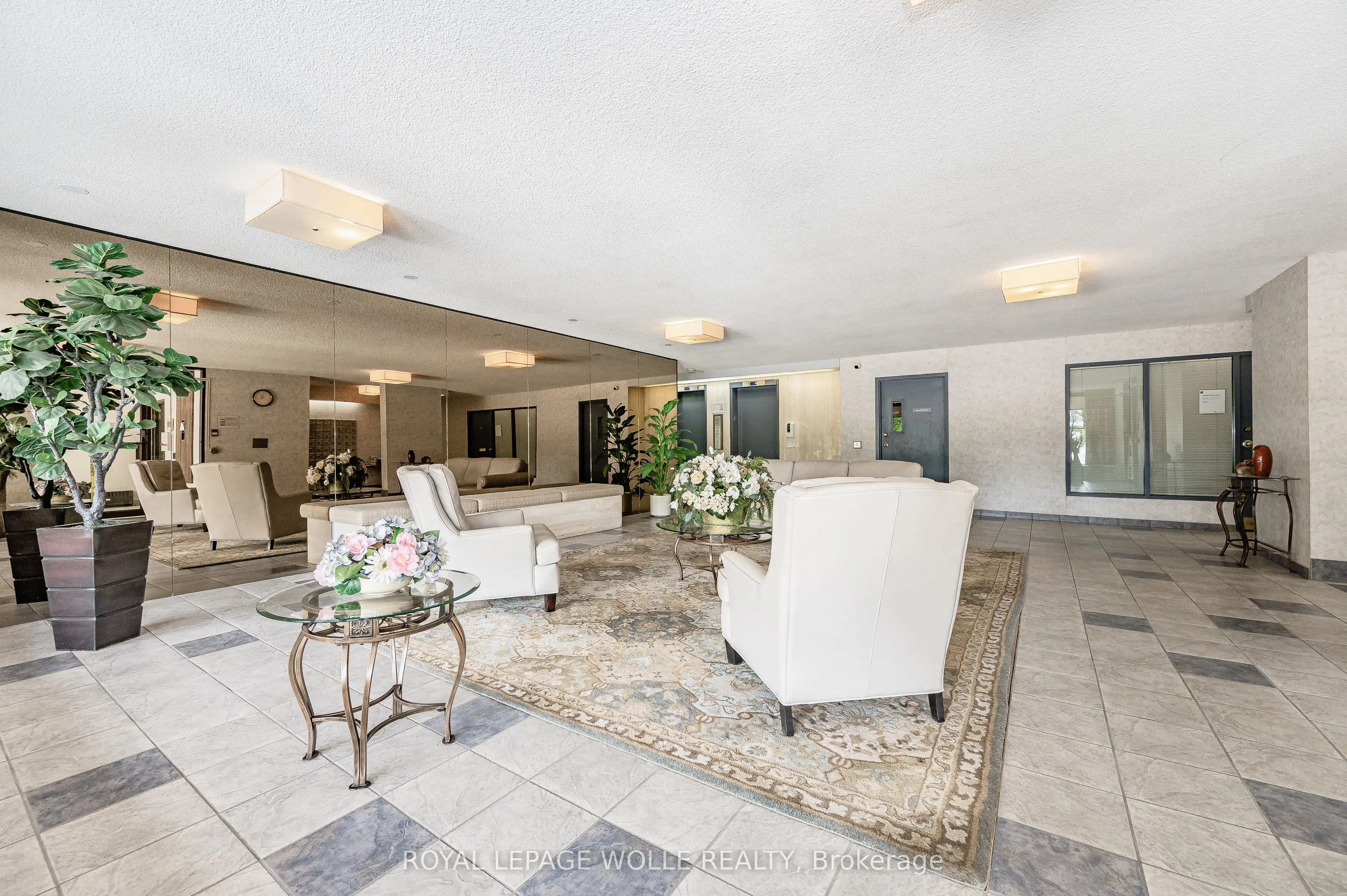 65 Westmount Road N, #801