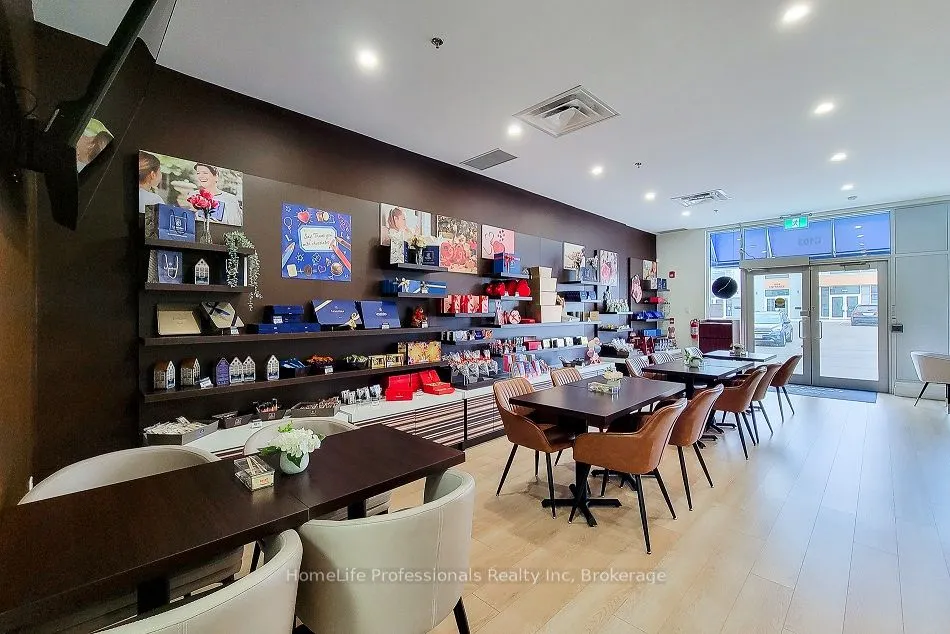 1040 Garner Road W, #C103
