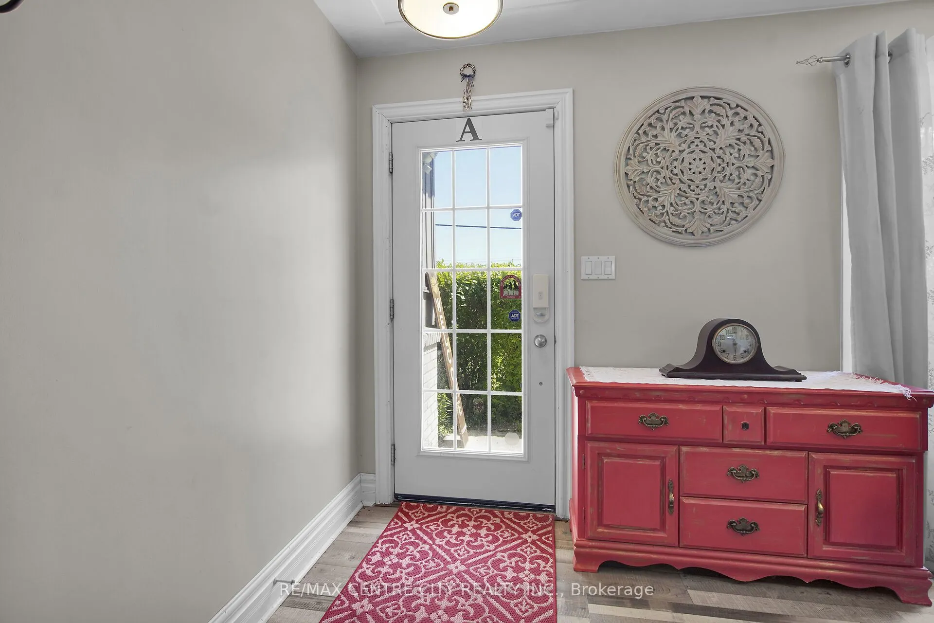 2103 Fanshawe Park Road W