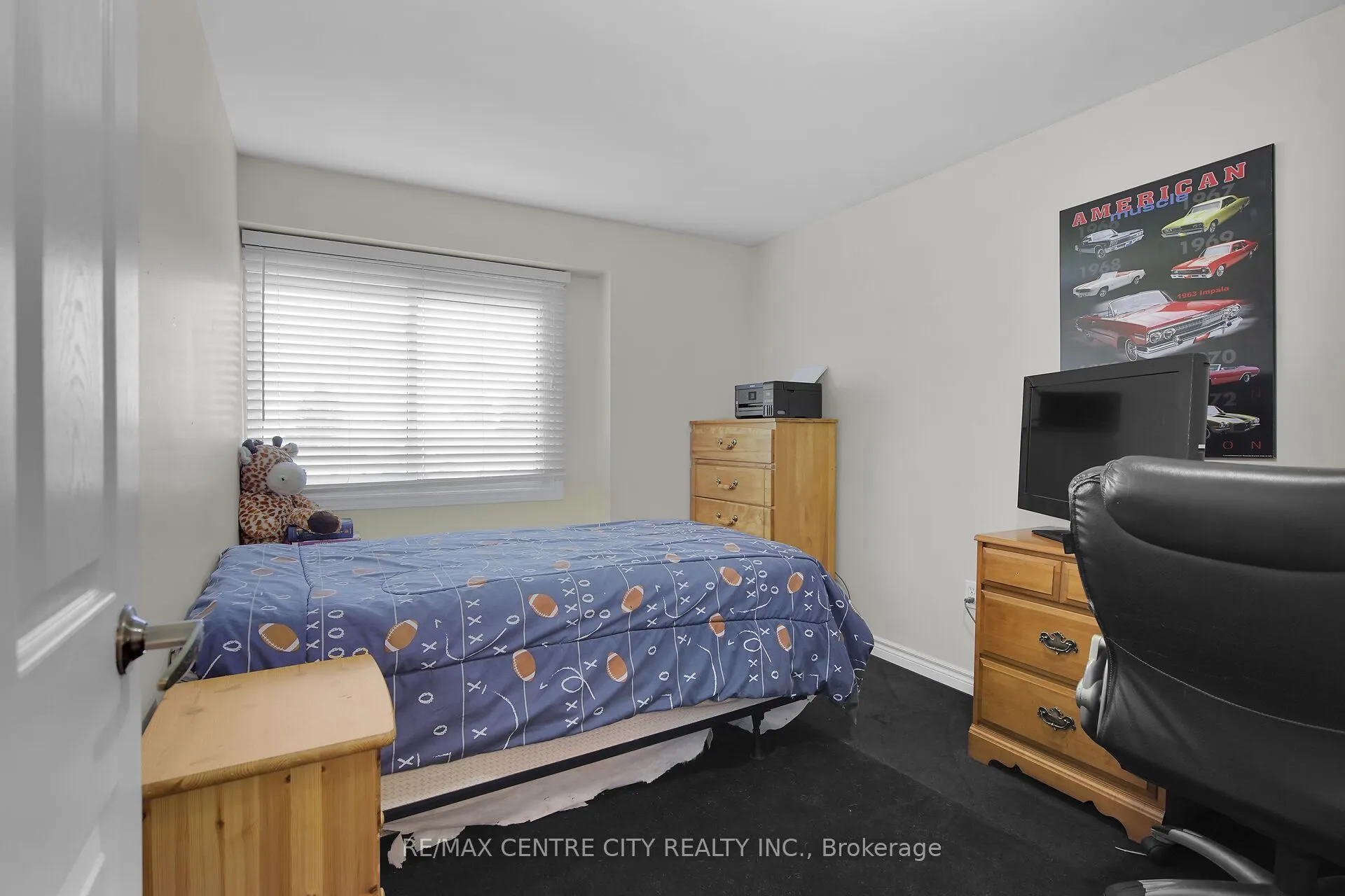 2103 Fanshawe Park Road W