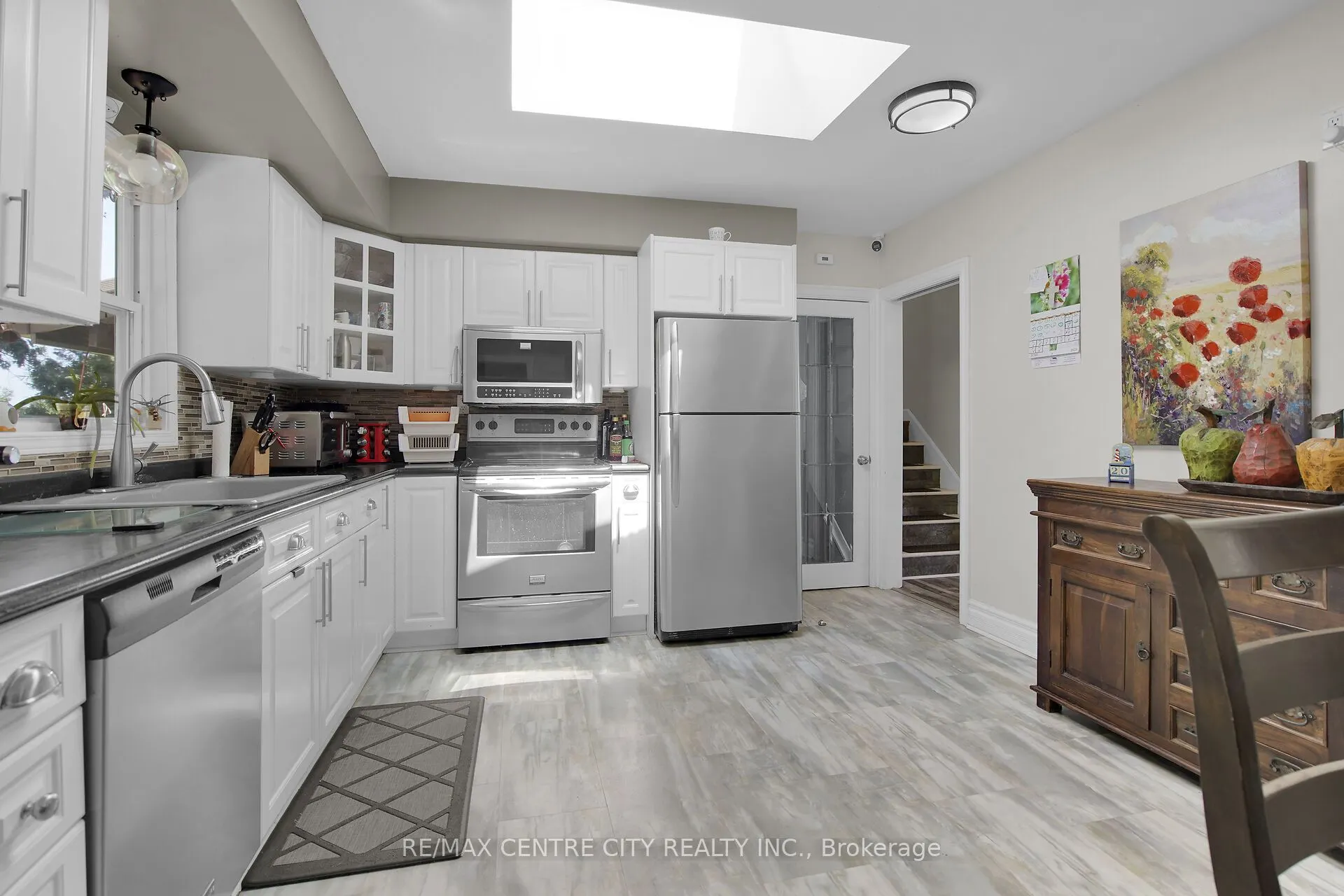 2103 Fanshawe Park Road W