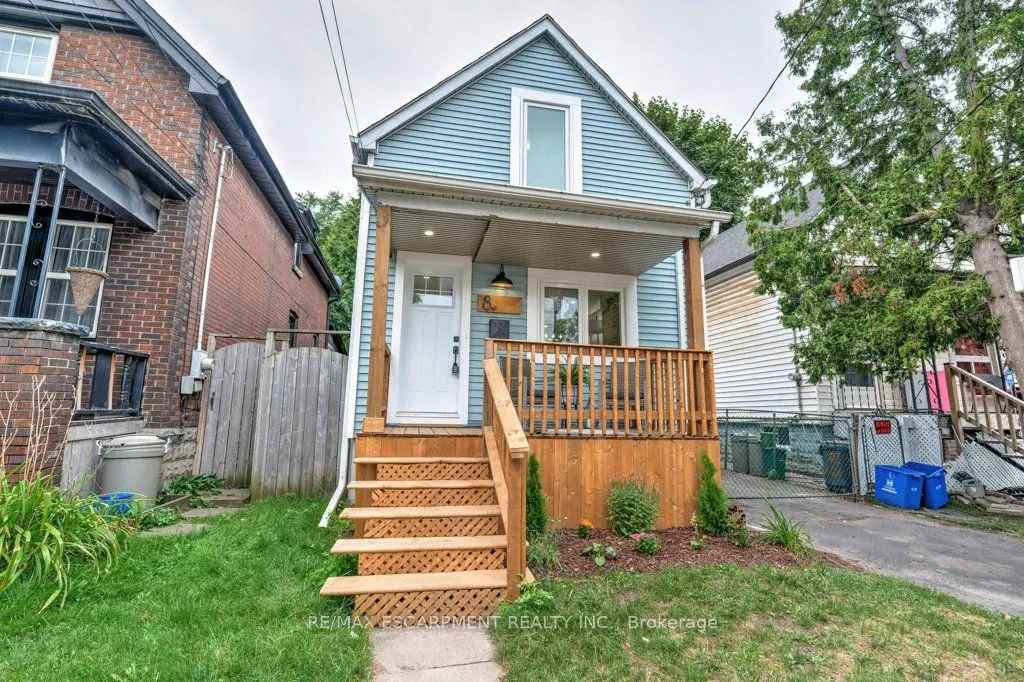 8 Whitfield Avenue