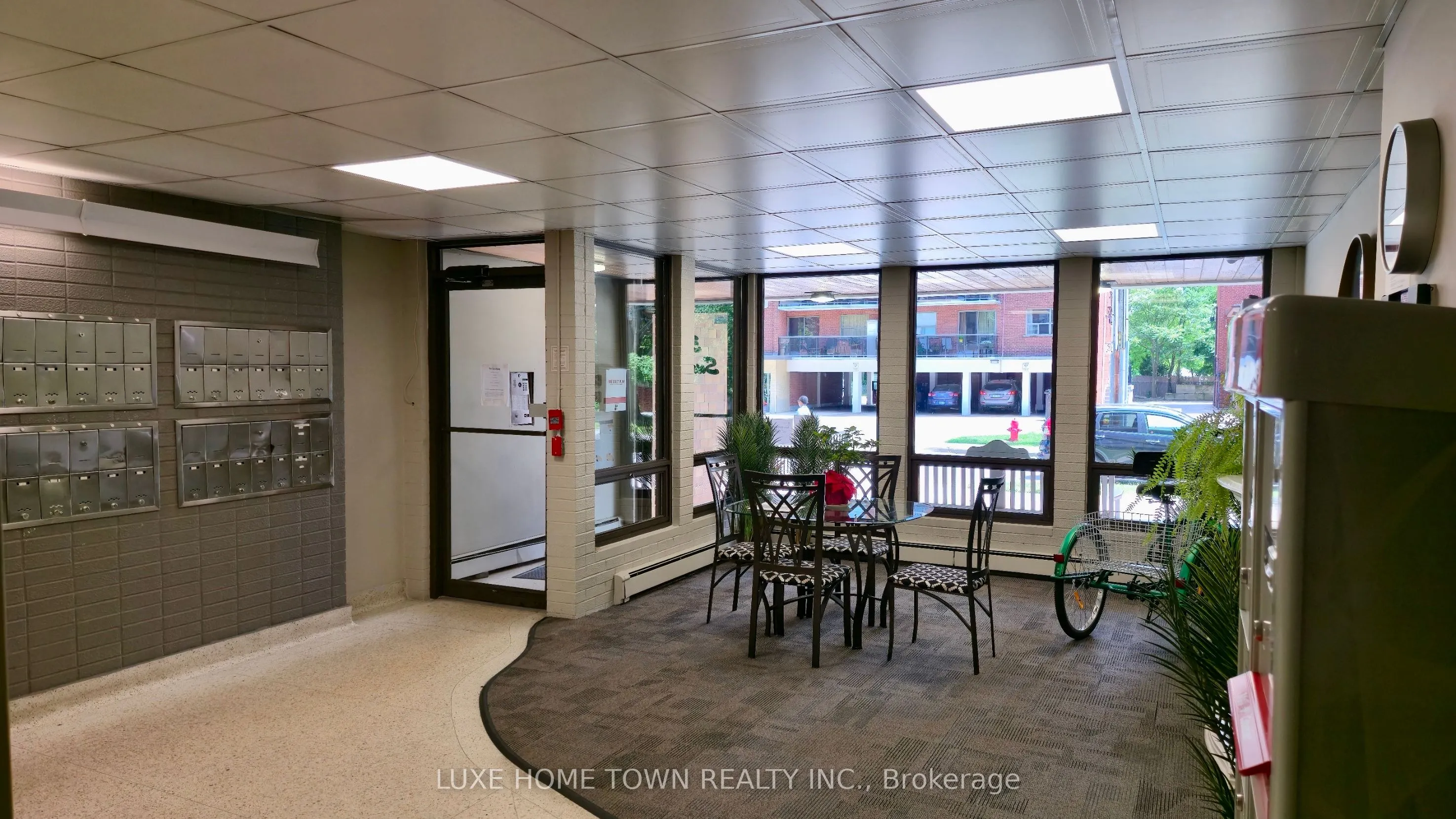 30 Summit Avenue, #503