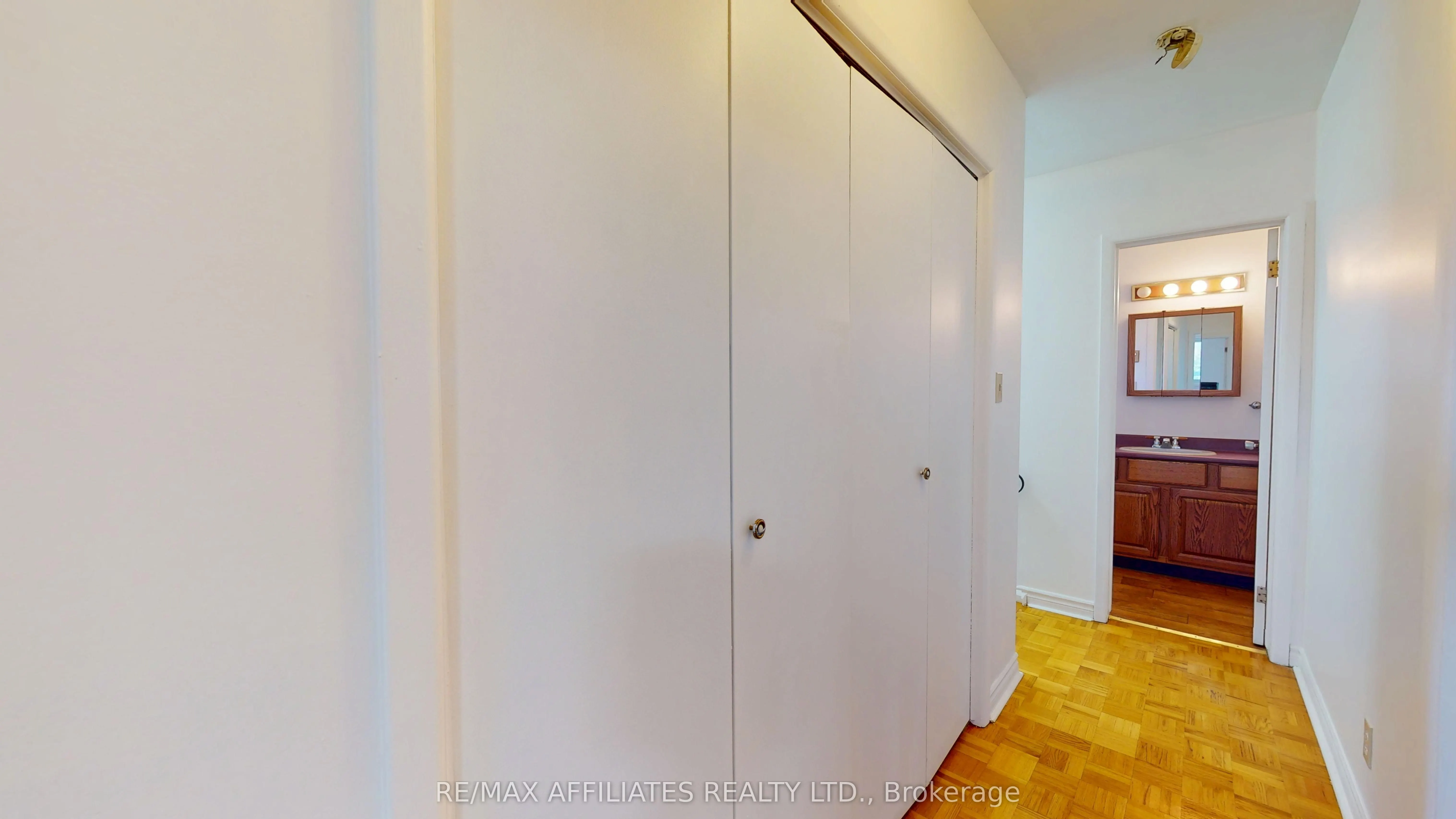 23 Maple Avenue