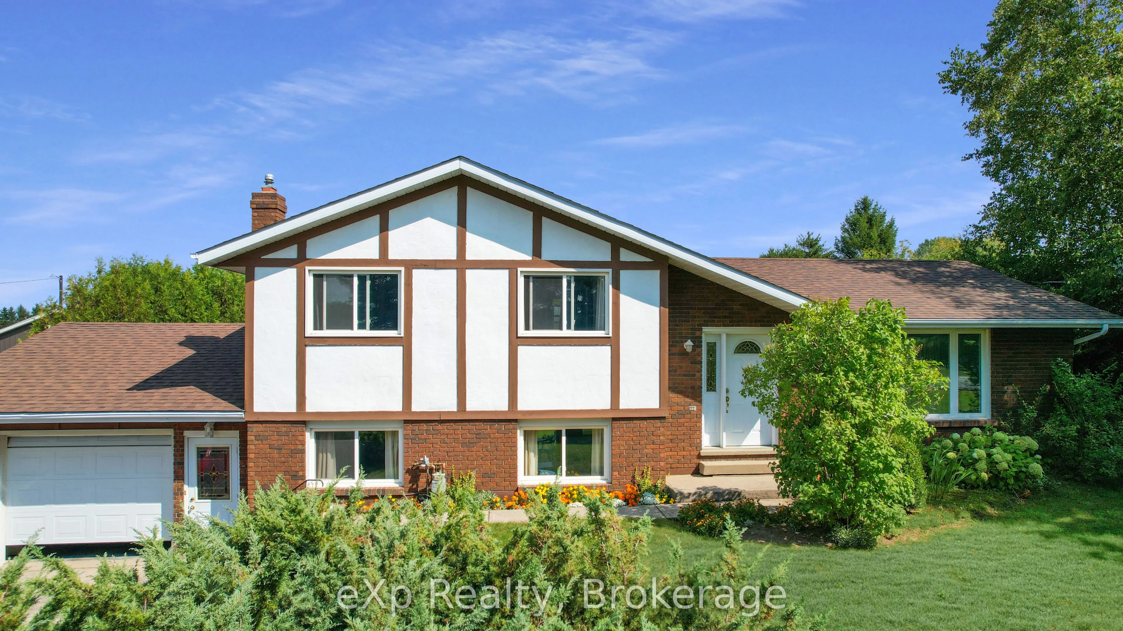196/198 Concession 10, Saugeen Shores