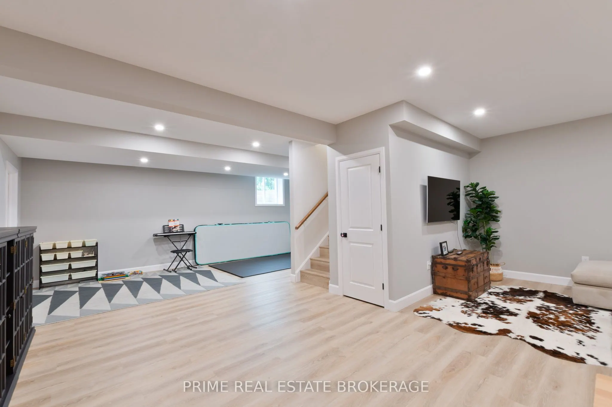 8865 Iona Road
