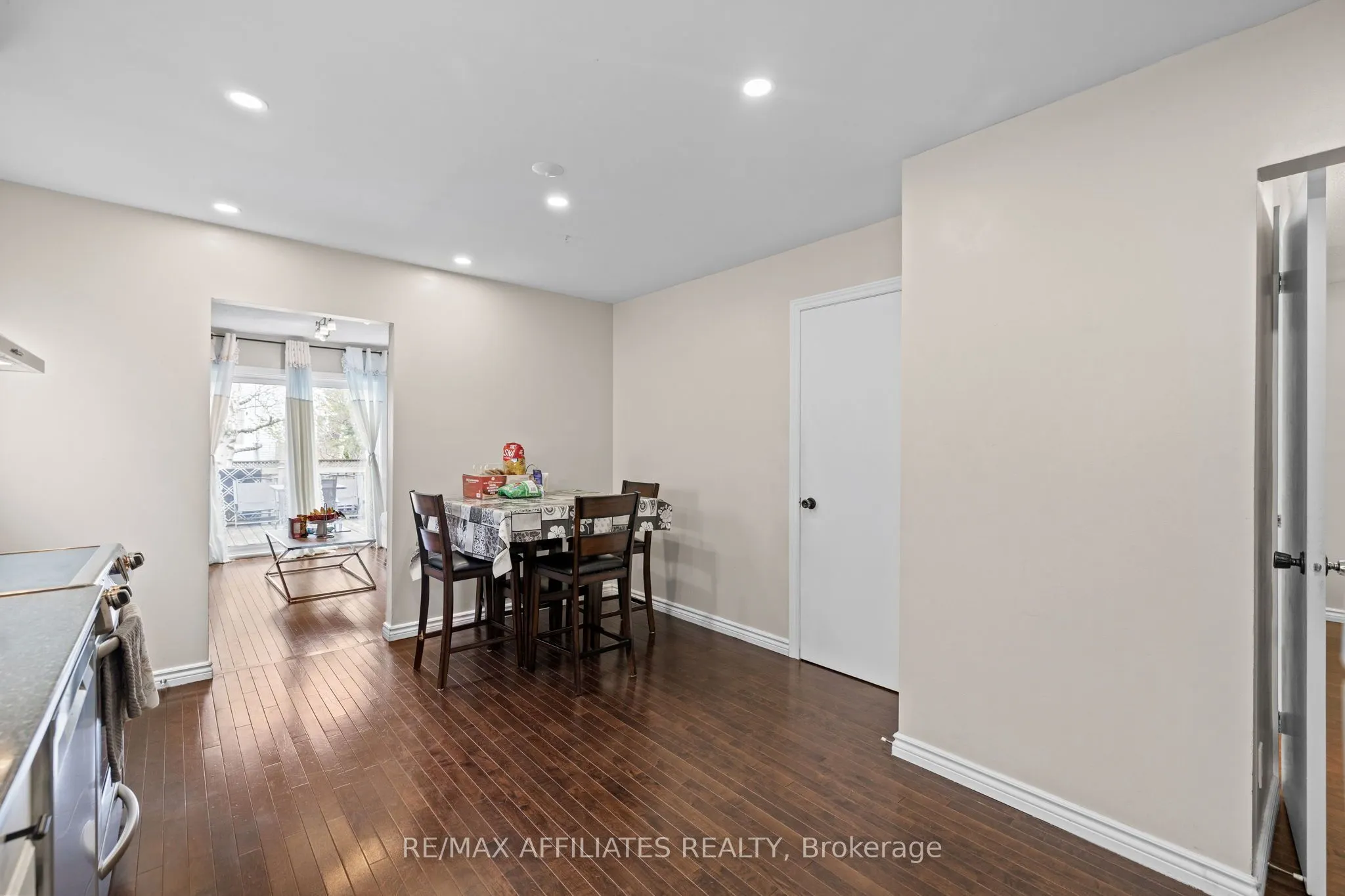 43 Bluegrass Drive