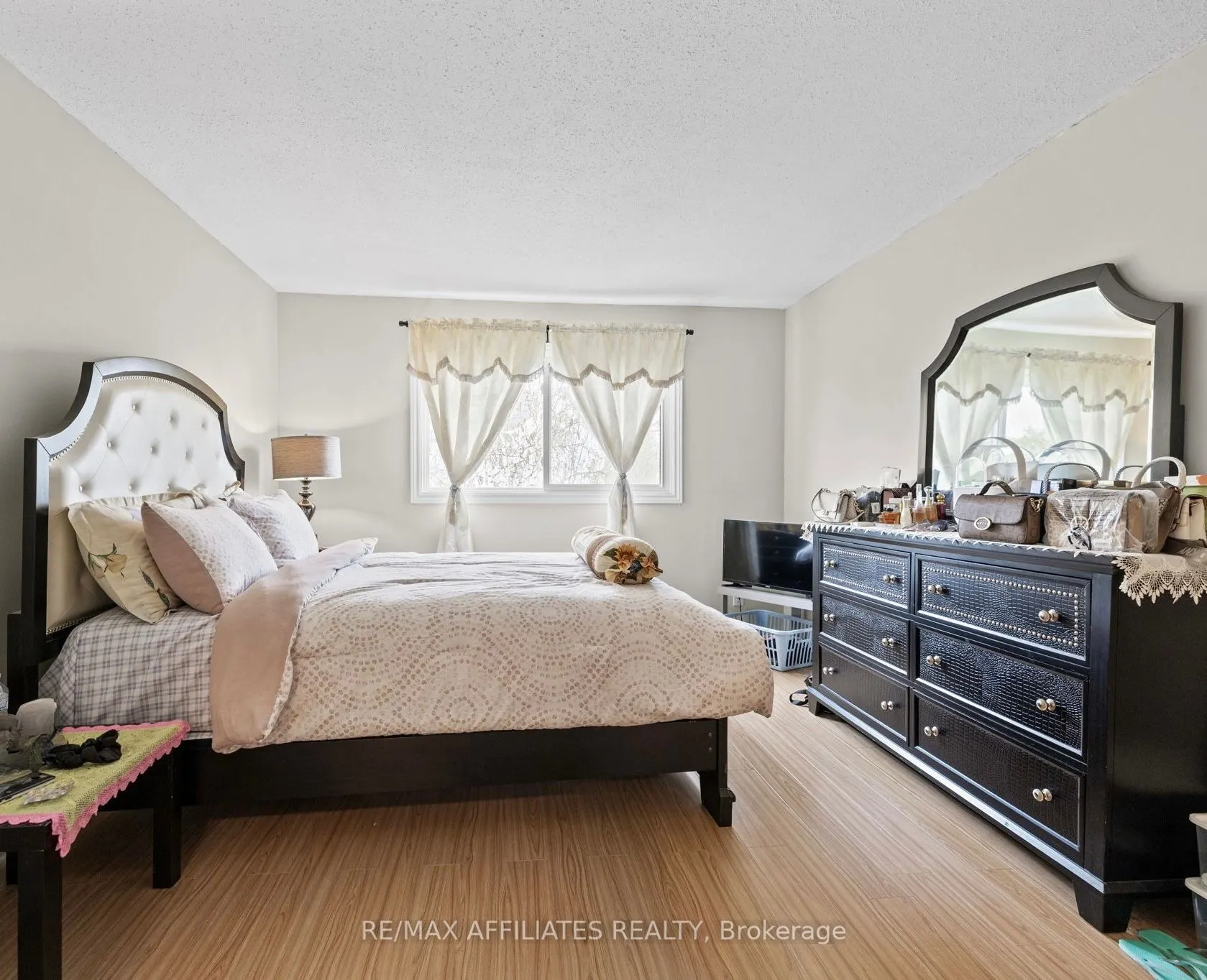 43 Bluegrass Drive
