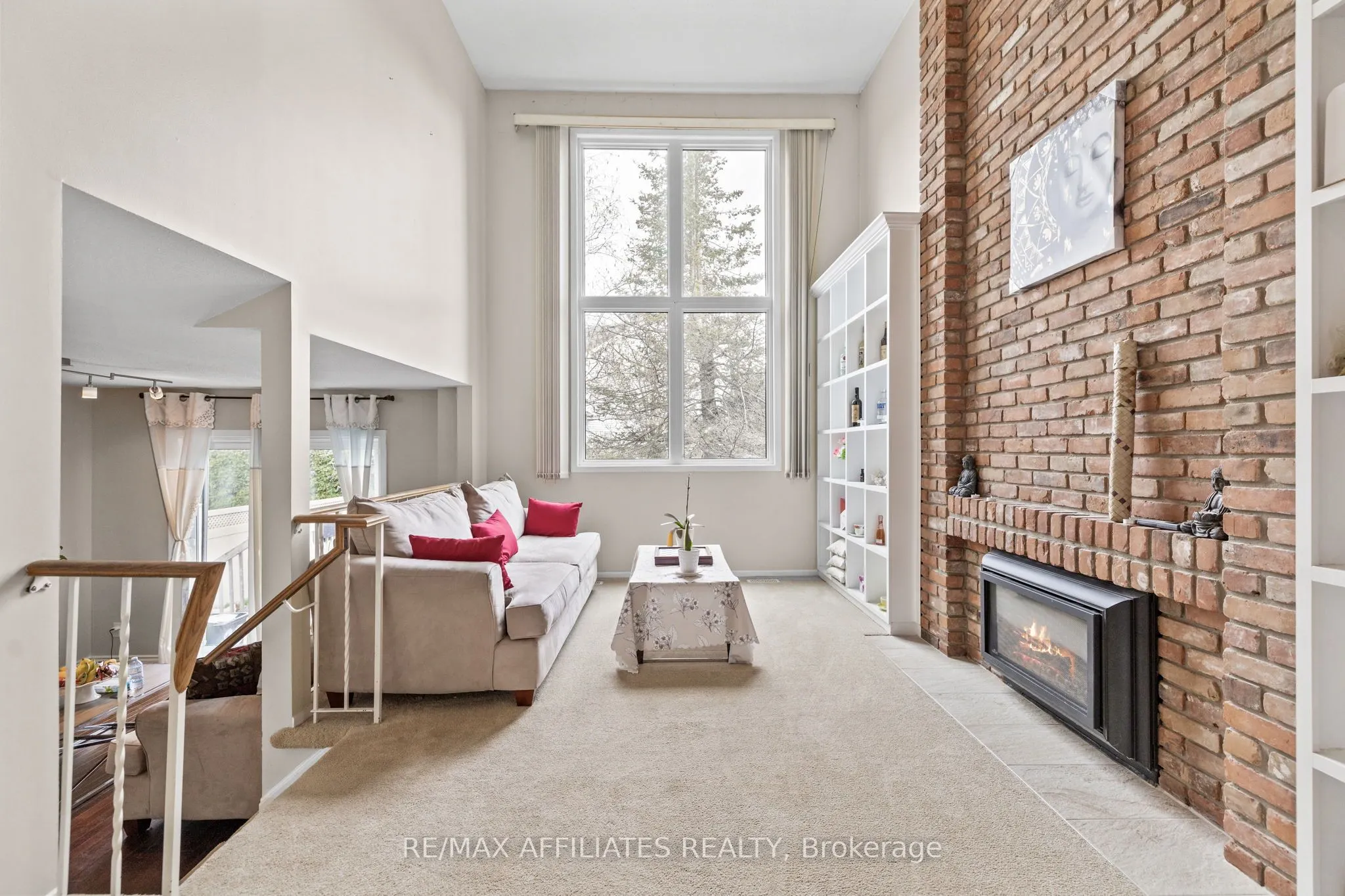 43 Bluegrass Drive