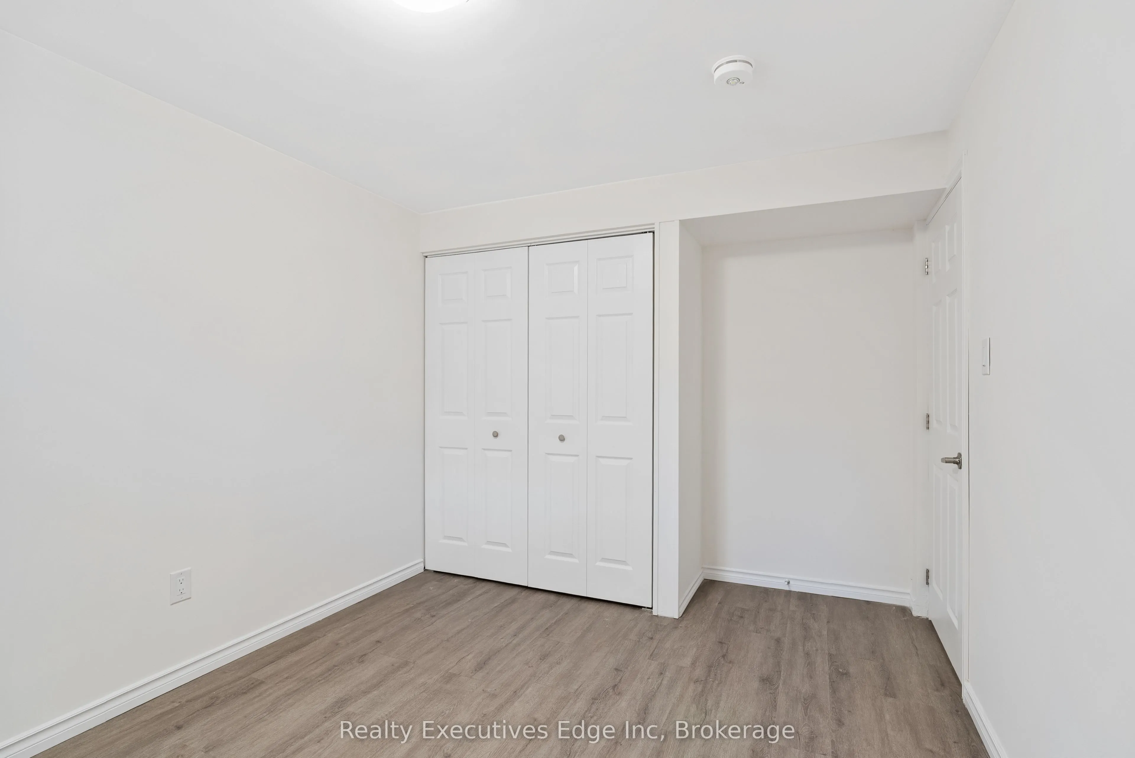 145 Rivertrail Avenue