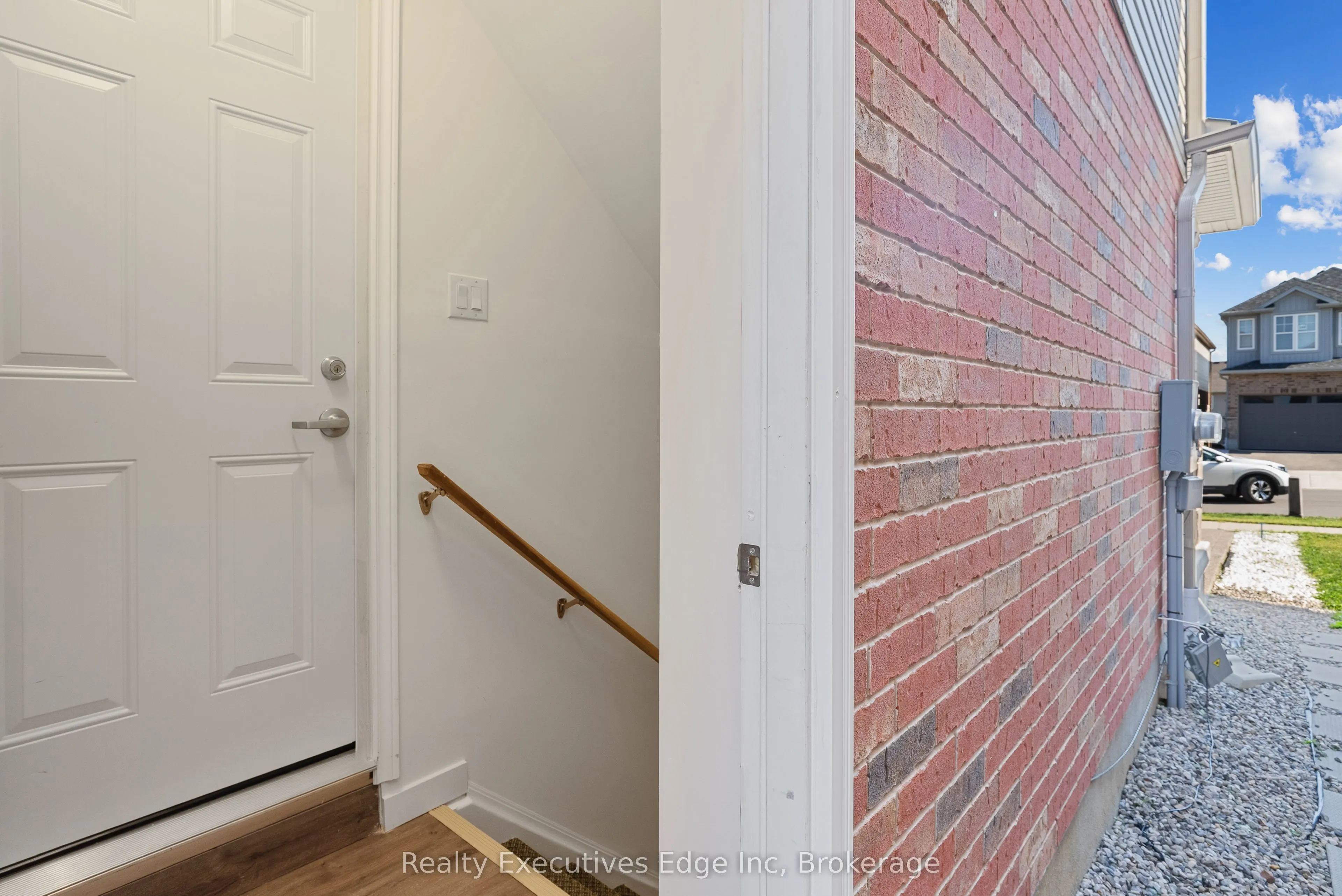 145 Rivertrail Avenue