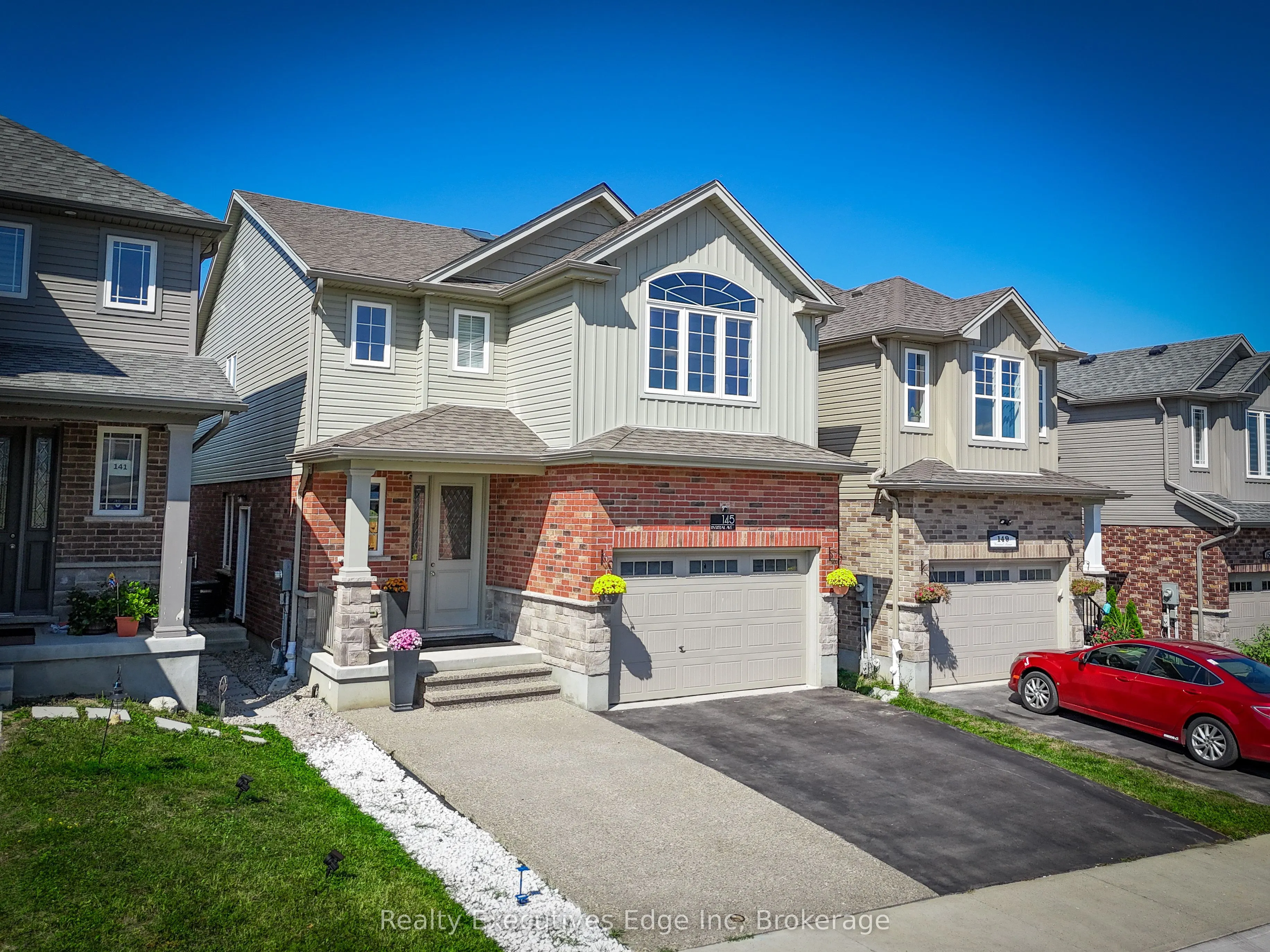 145 Rivertrail Avenue