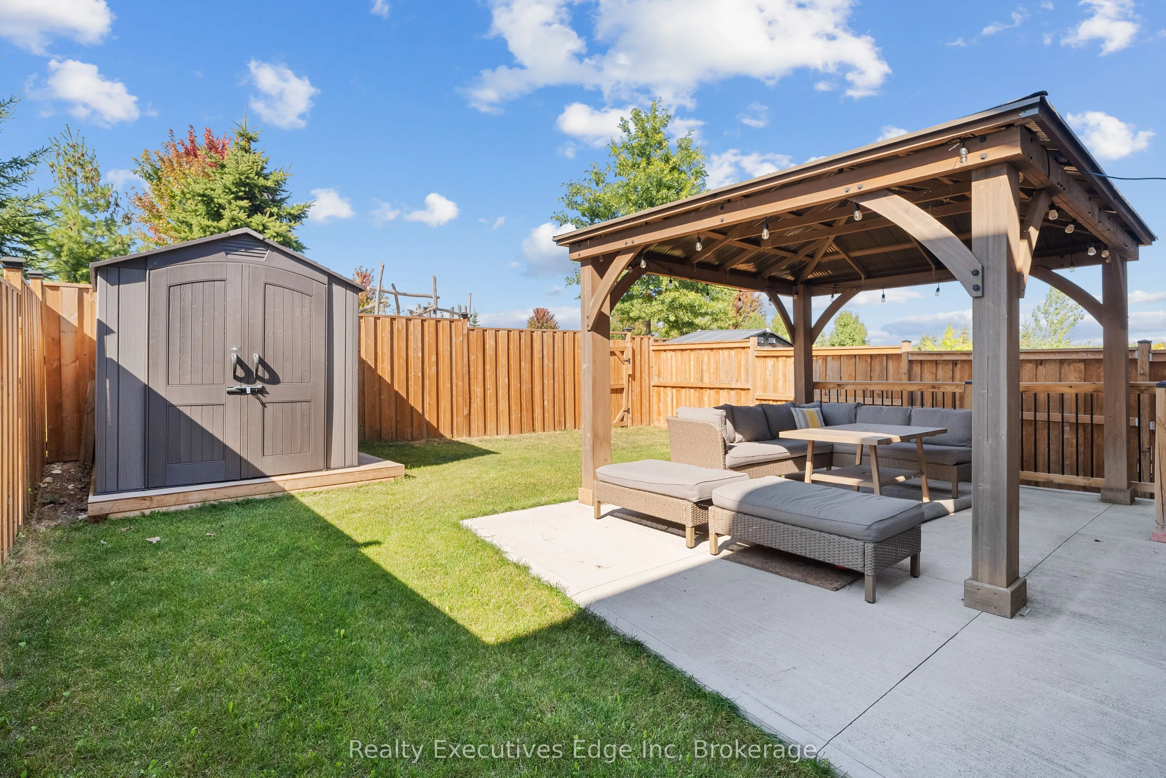 145 Rivertrail Avenue