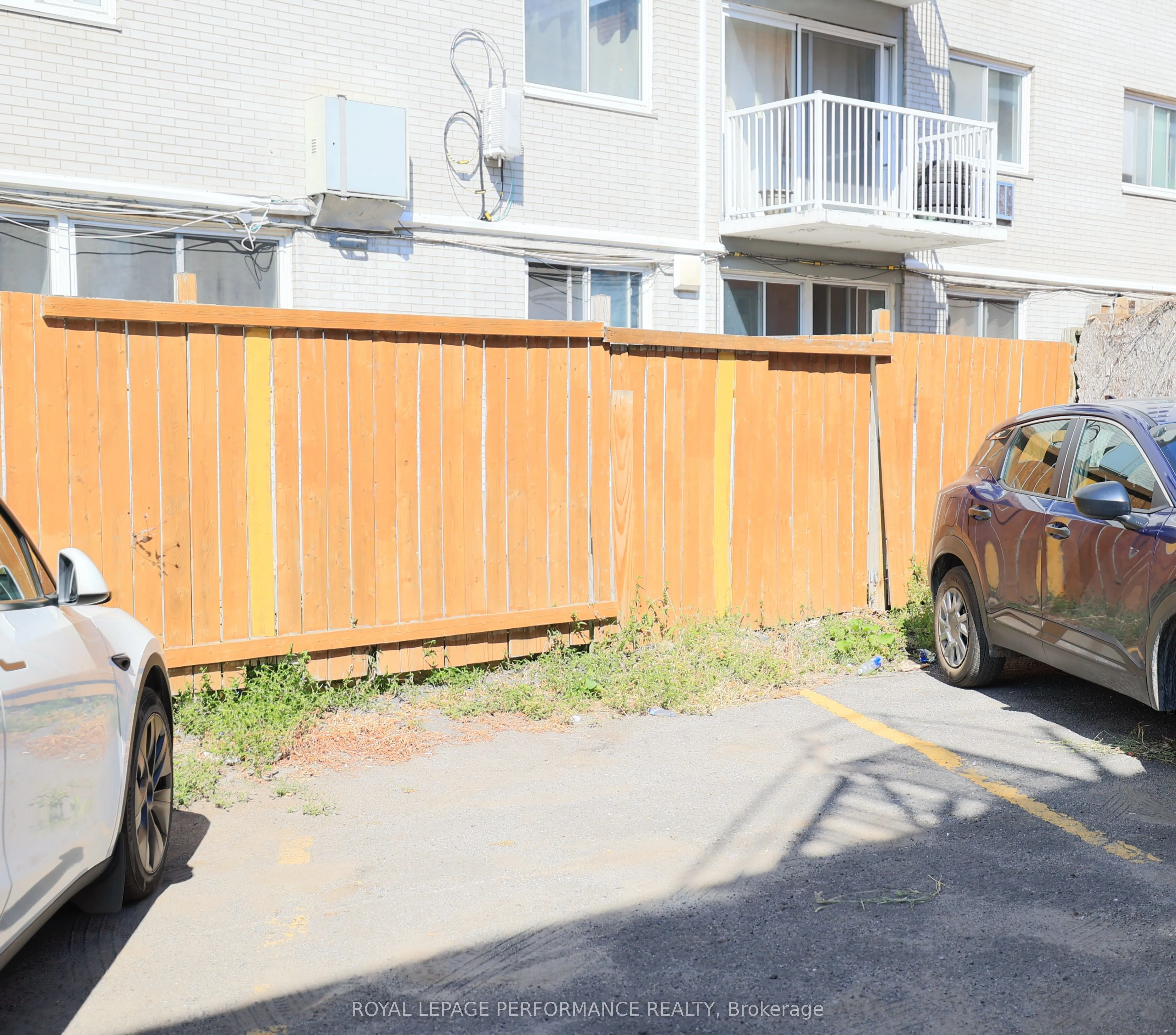 223 Laurier Avenue