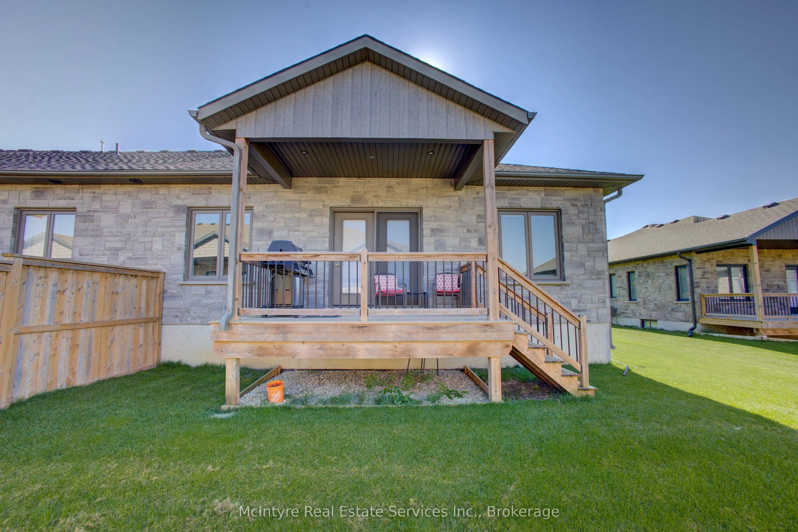 274 Mccourt Place