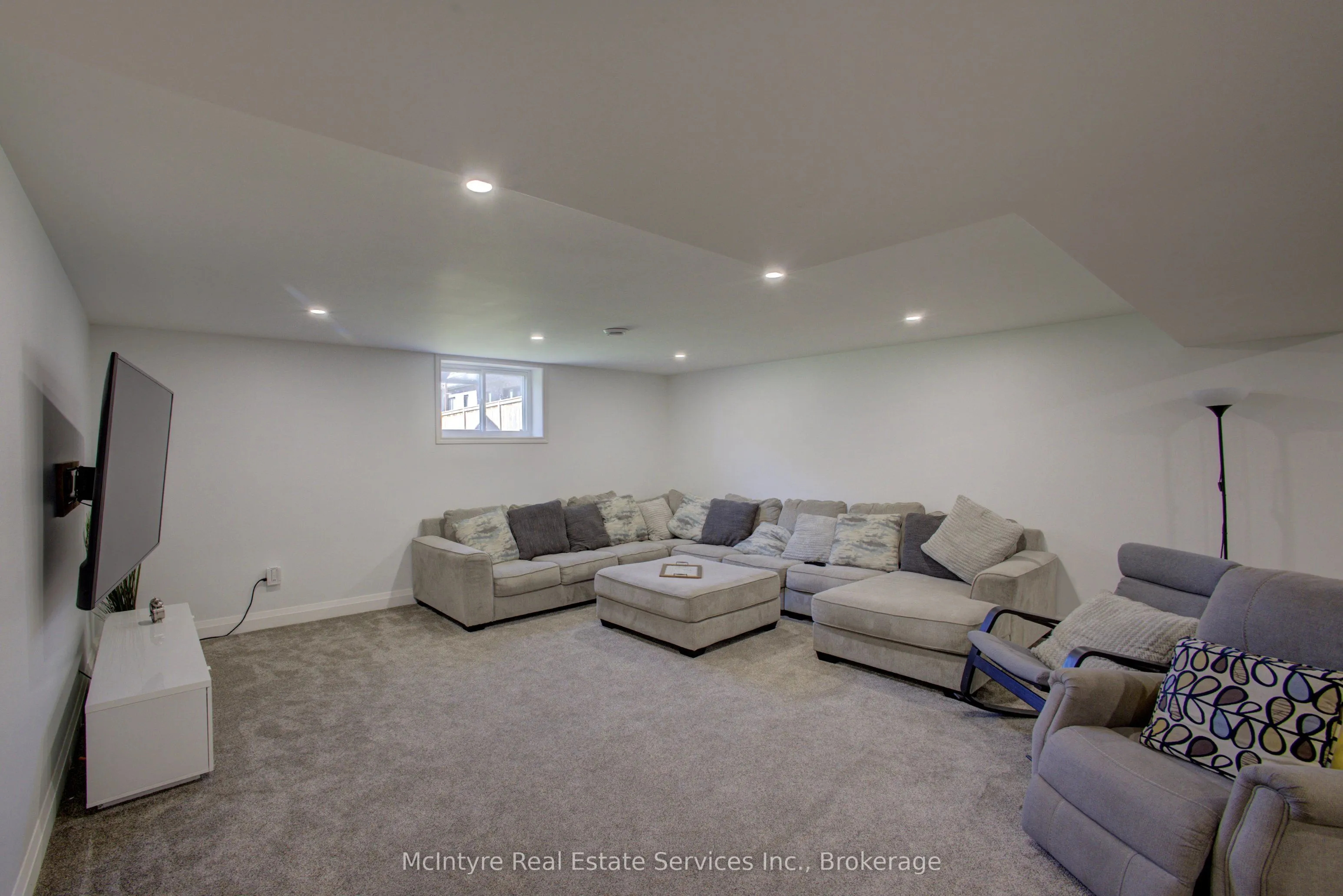 274 Mccourt Place
