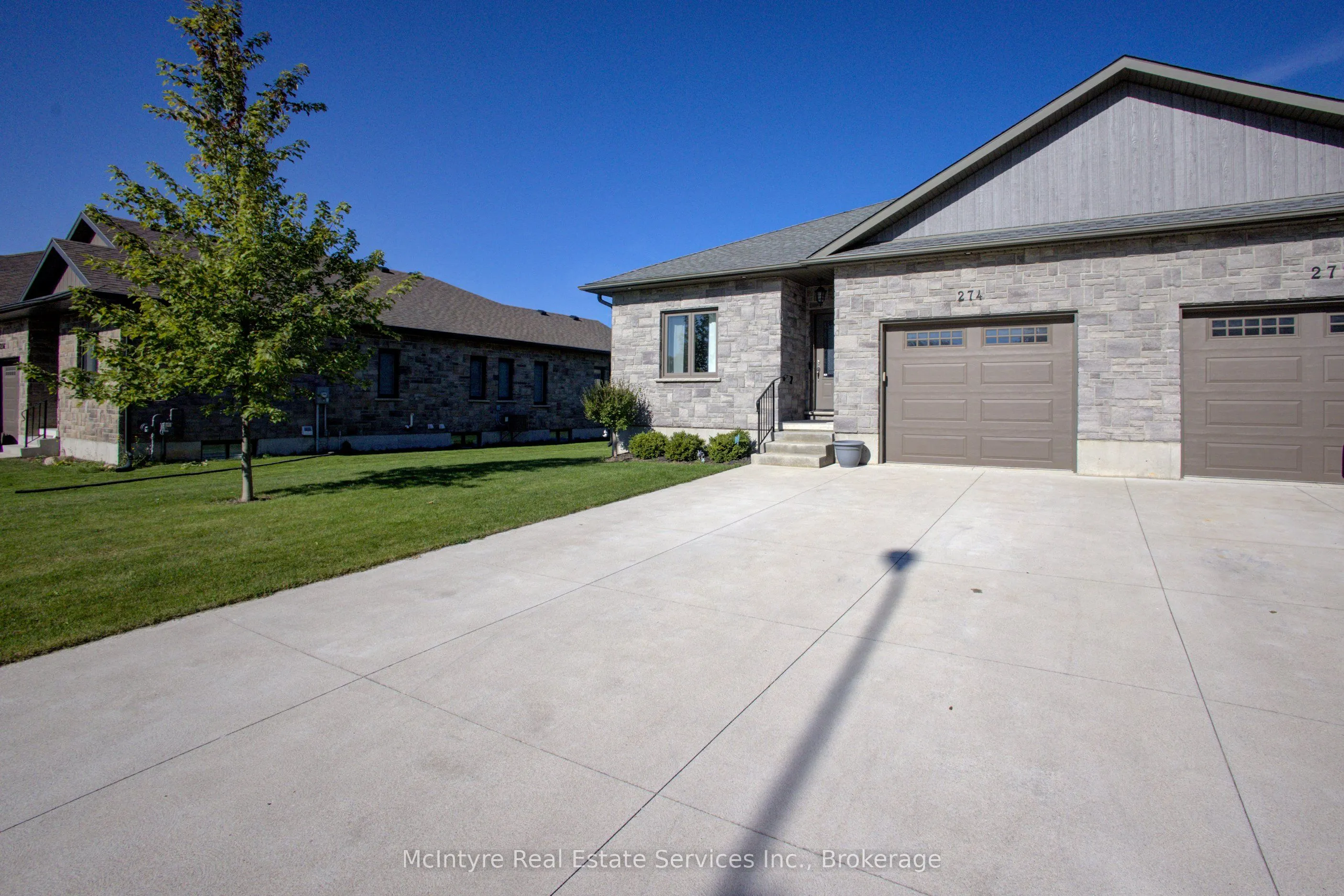 274 Mccourt Place