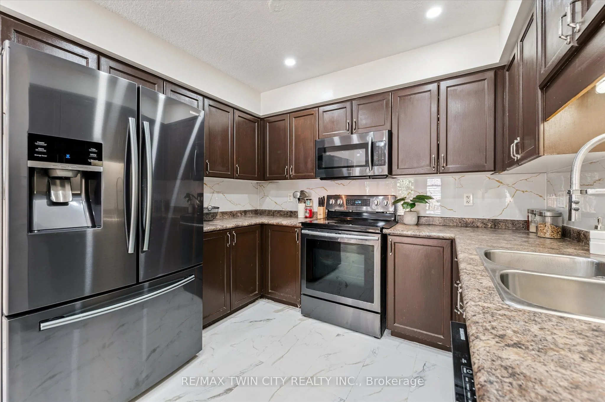 110 Activa Avenue, #29