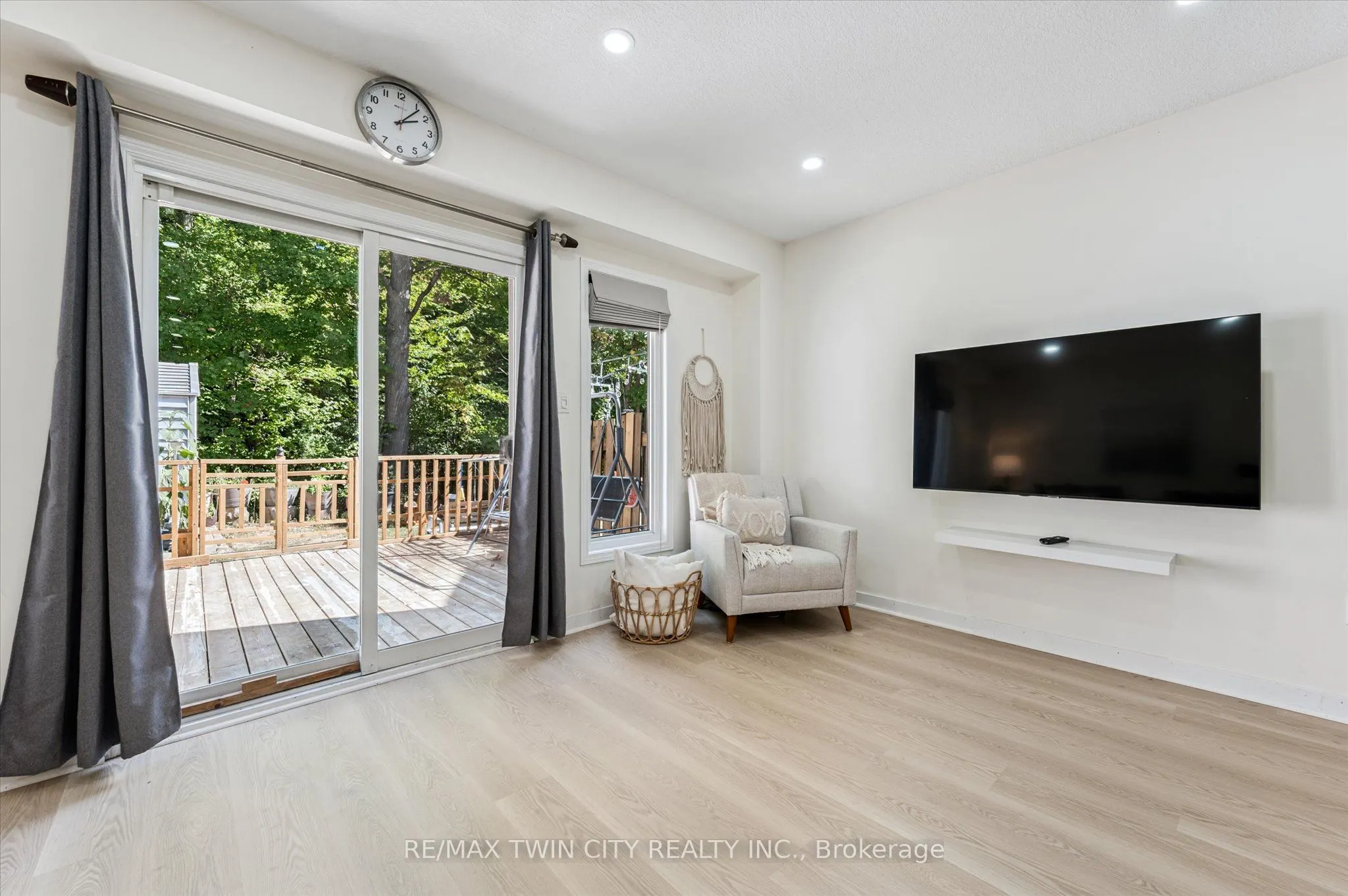 110 Activa Avenue, #29