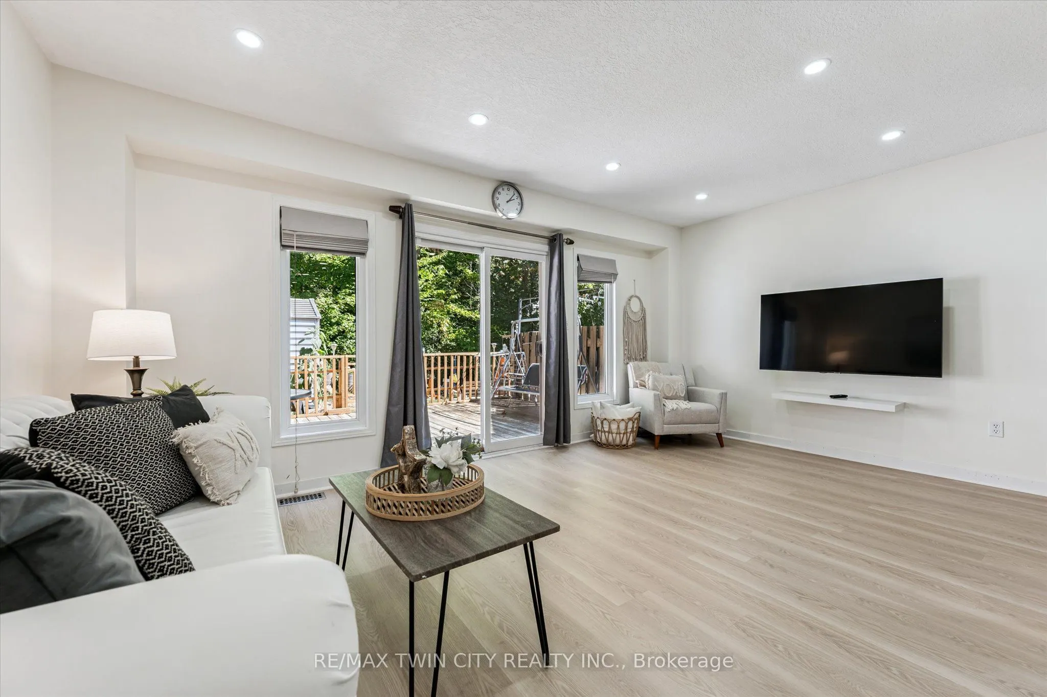 110 Activa Avenue, #29
