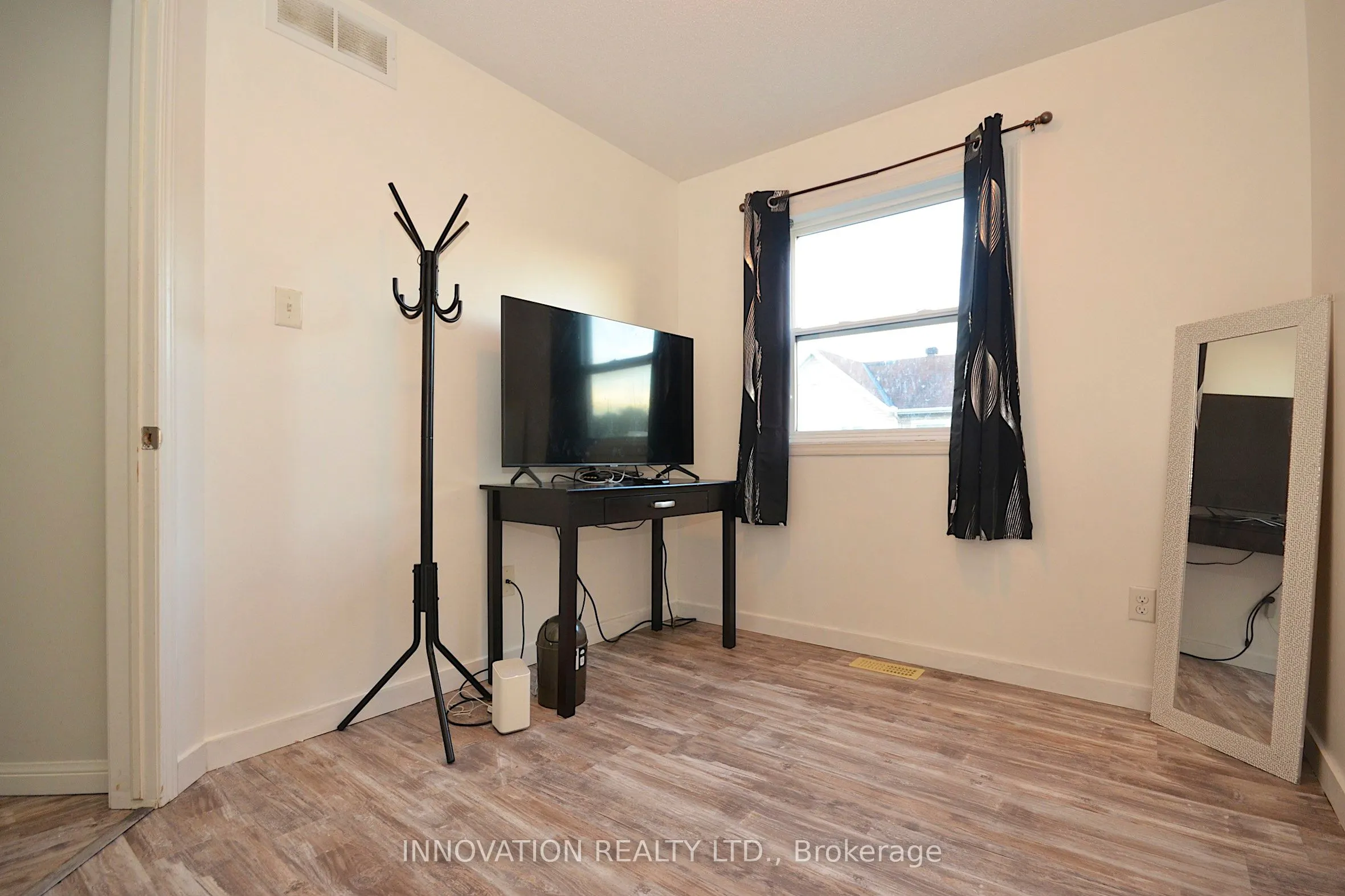 706 SANIBEL Private