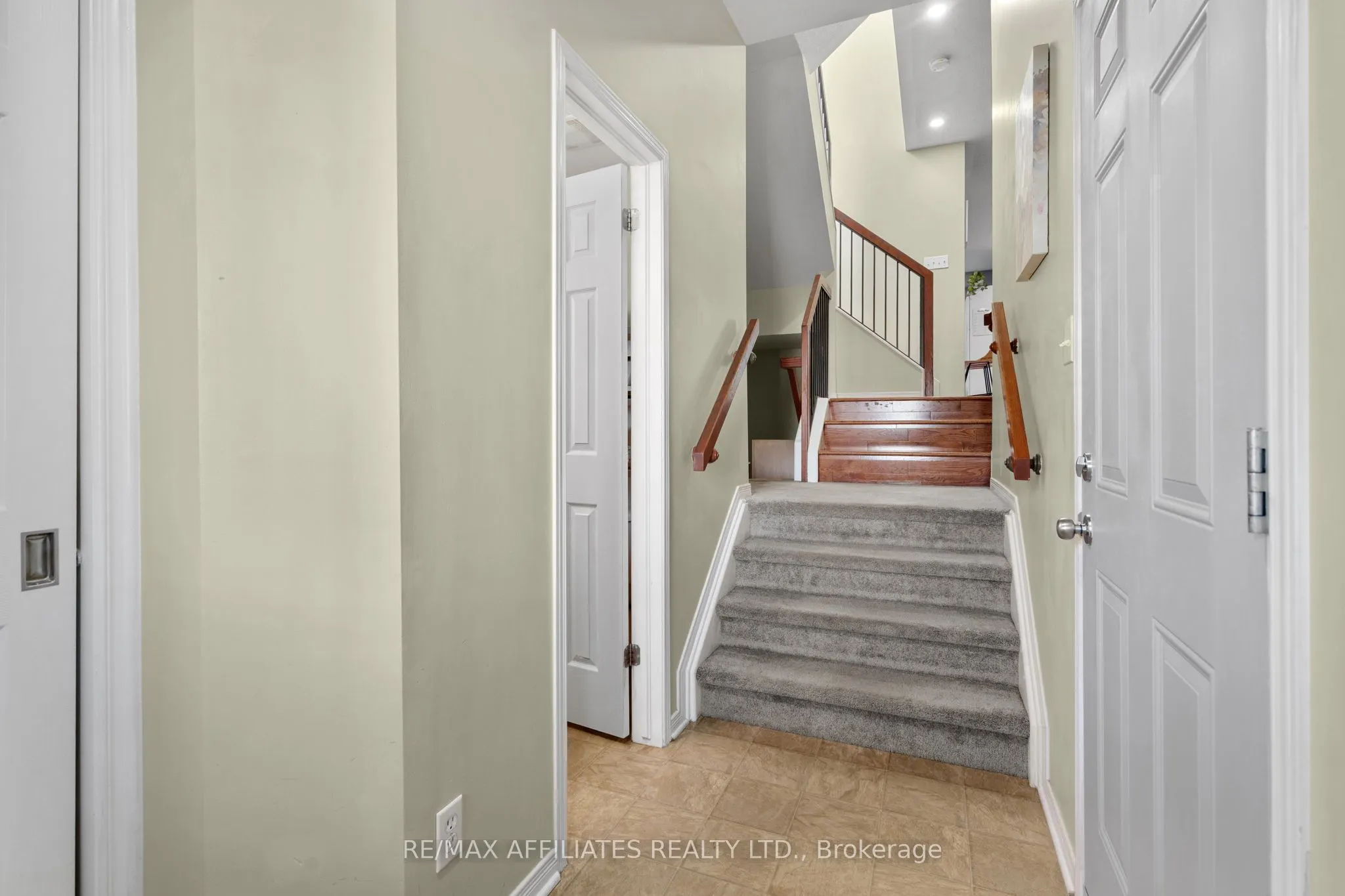 215 Catamount Court